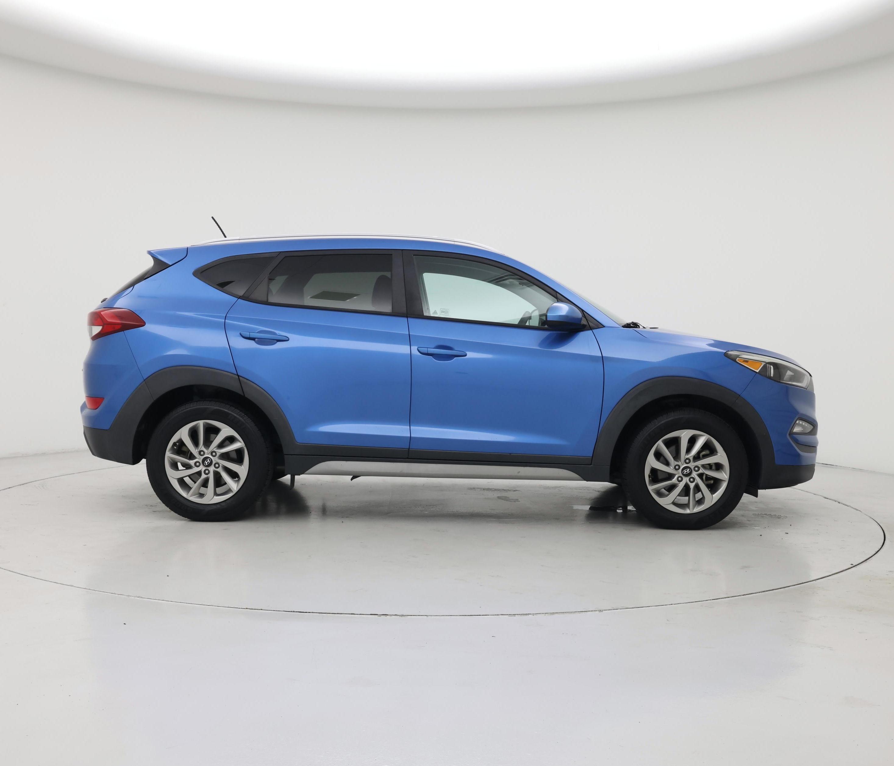 Thumbnail: 2017 Hyundai Tucson - 7