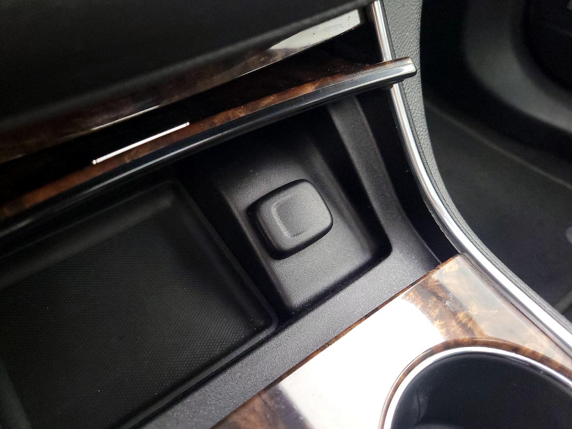 Thumbnail: 2015 Chevrolet Impala - 18
