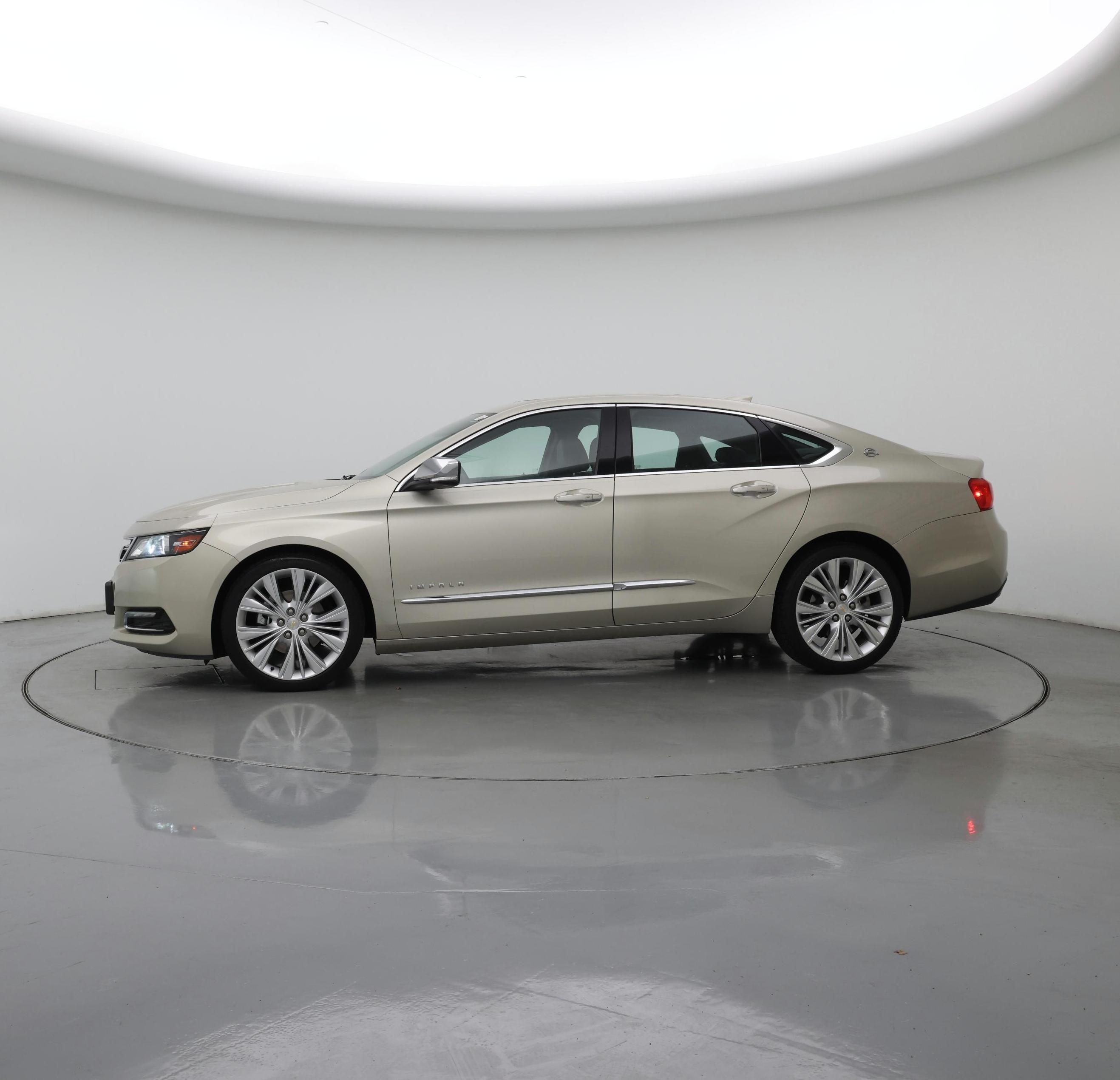 Thumbnail: 2015 Chevrolet Impala - 3