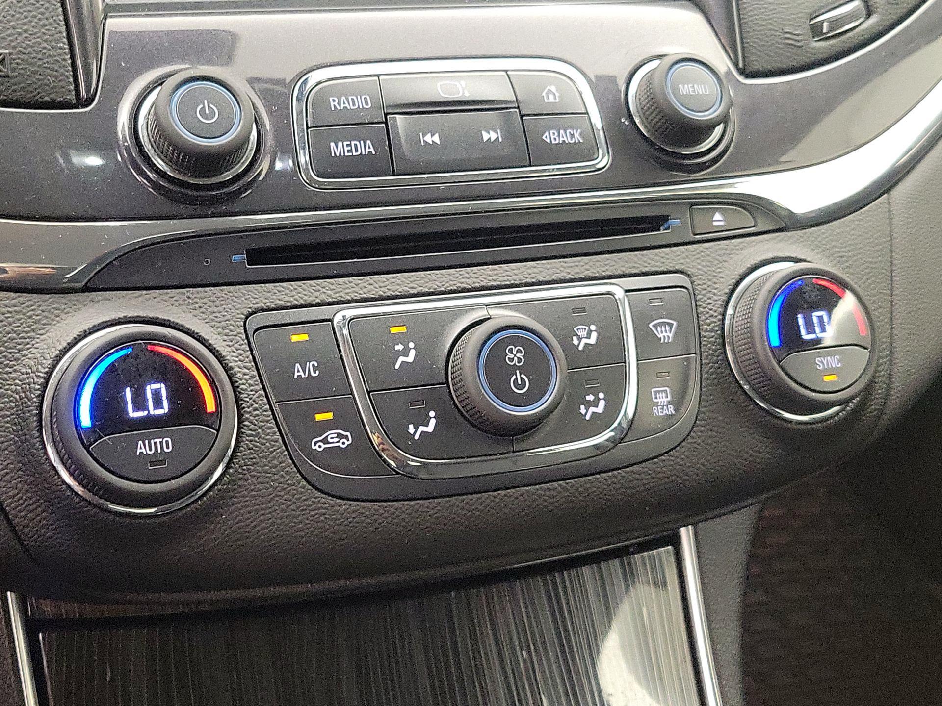 Thumbnail: 2019 Chevrolet Impala - 17