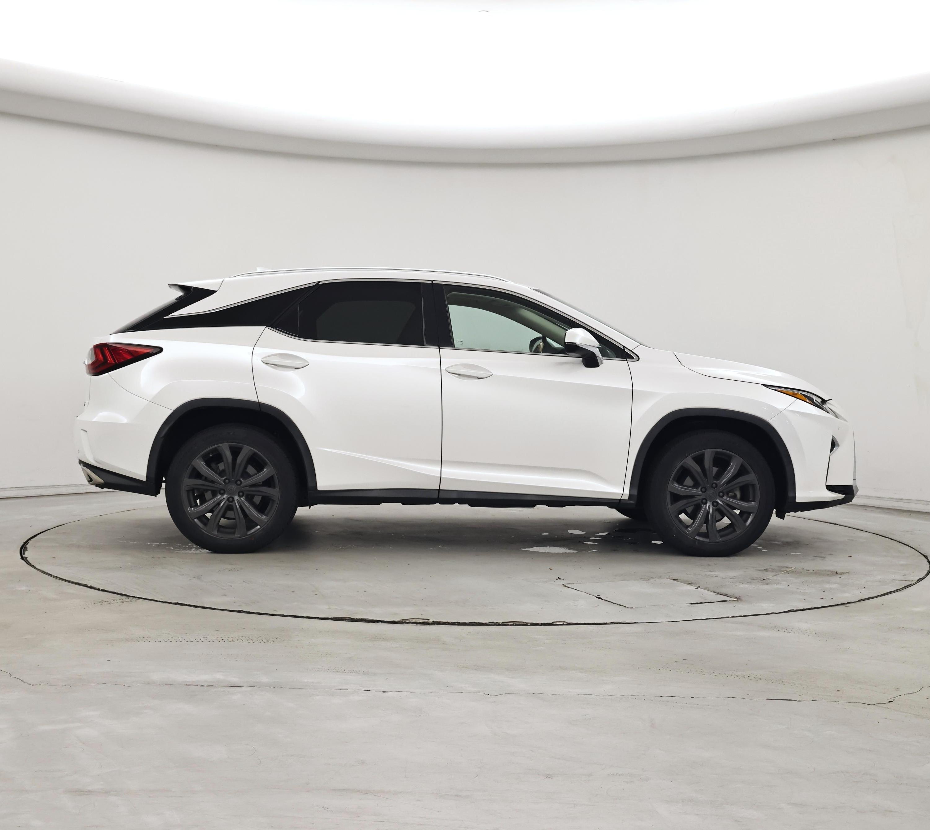 Thumbnail: 2017 Lexus RX - 7