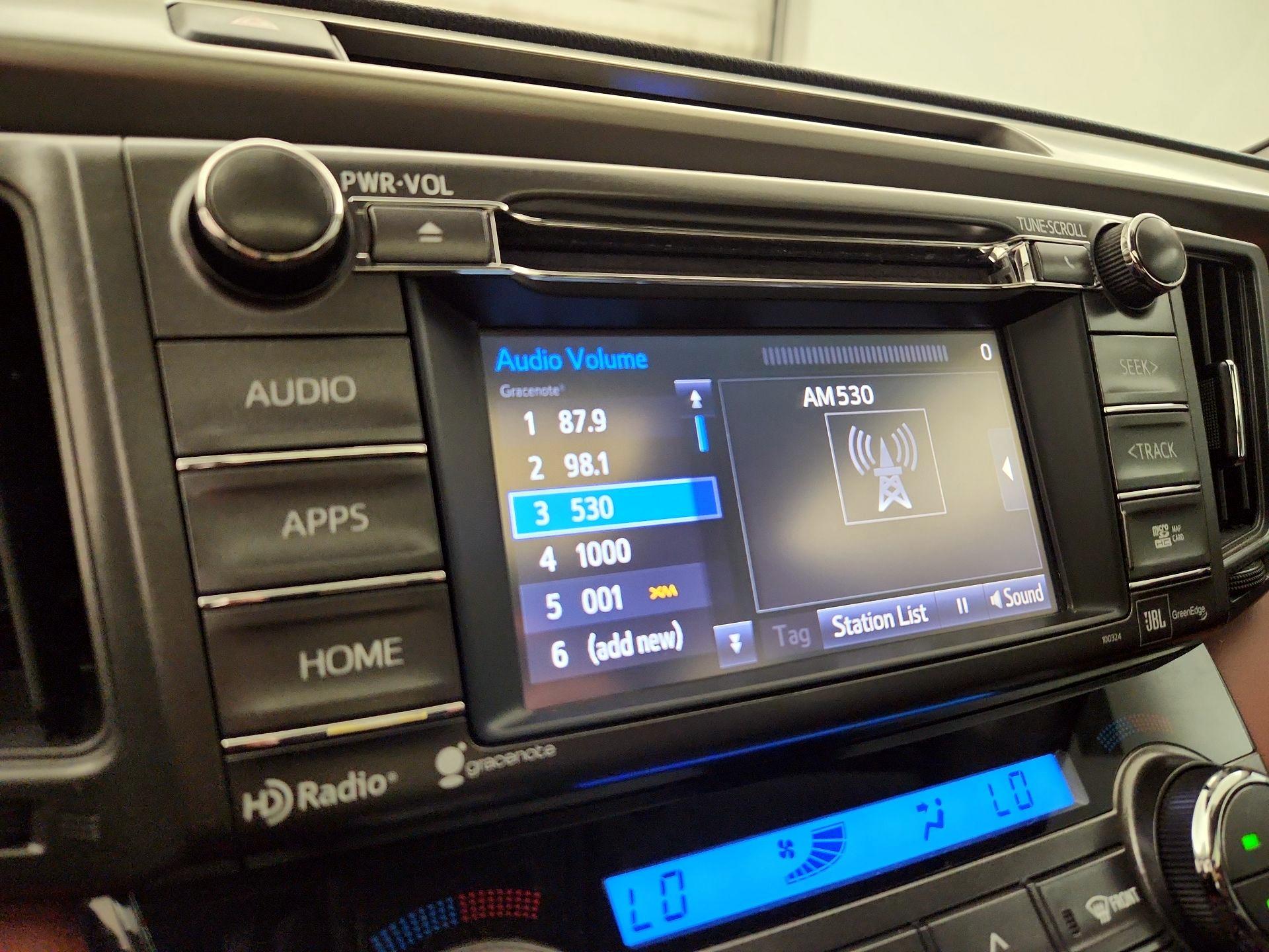 Thumbnail: 2015 Toyota RAV4 - 15