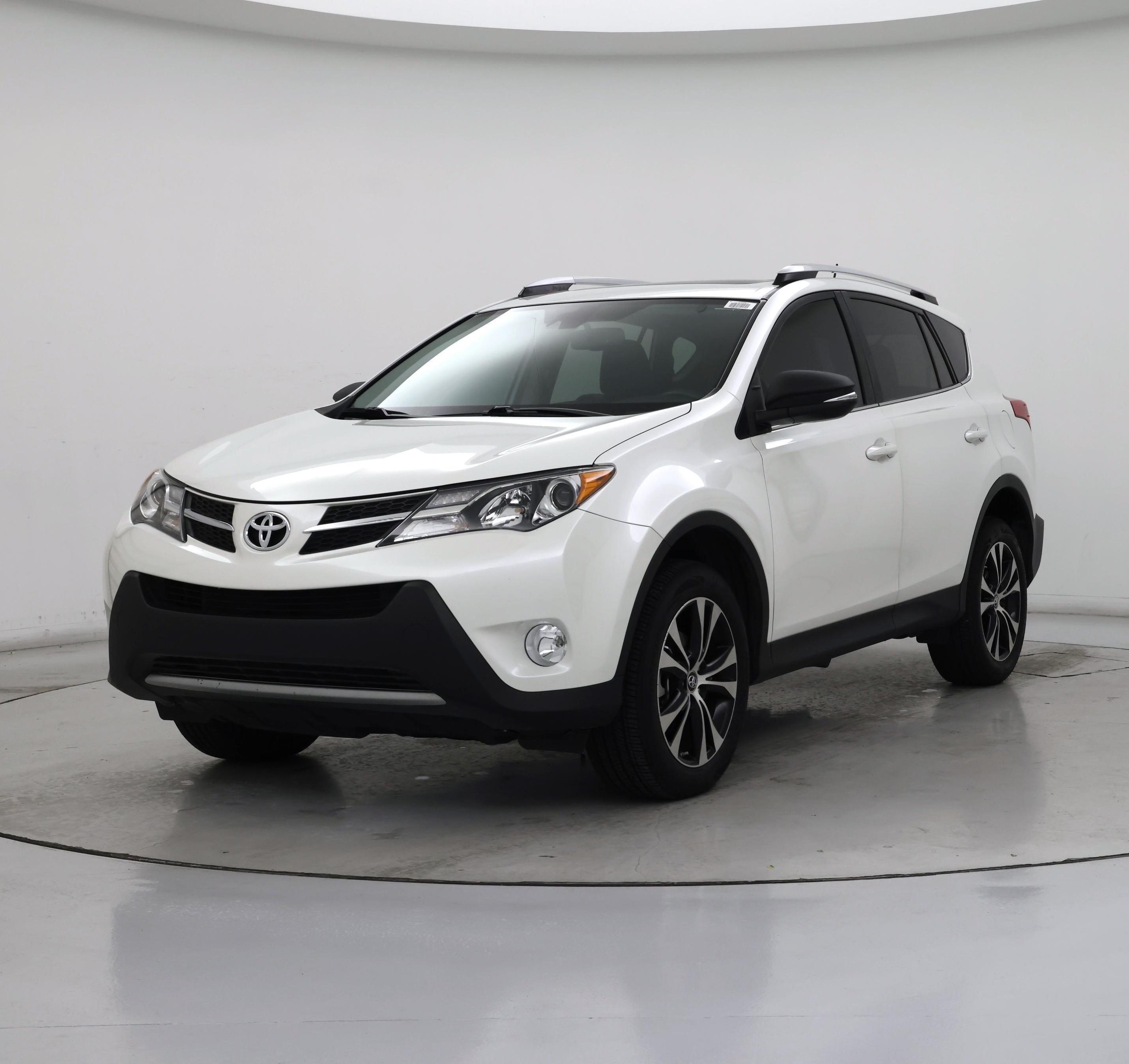 Thumbnail: 2015 Toyota RAV4 - 4