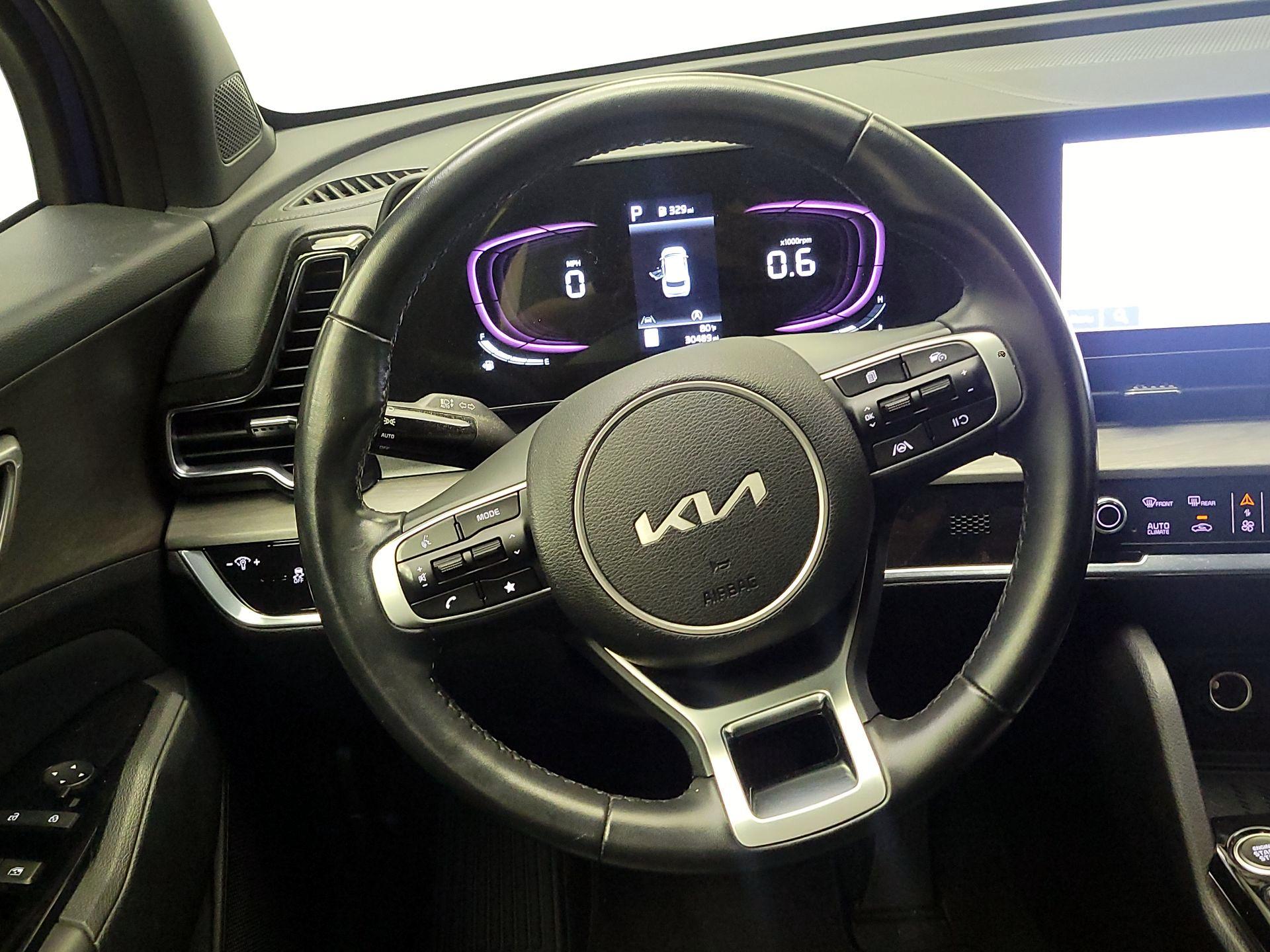 Thumbnail: 2023 Kia Sportage - 10