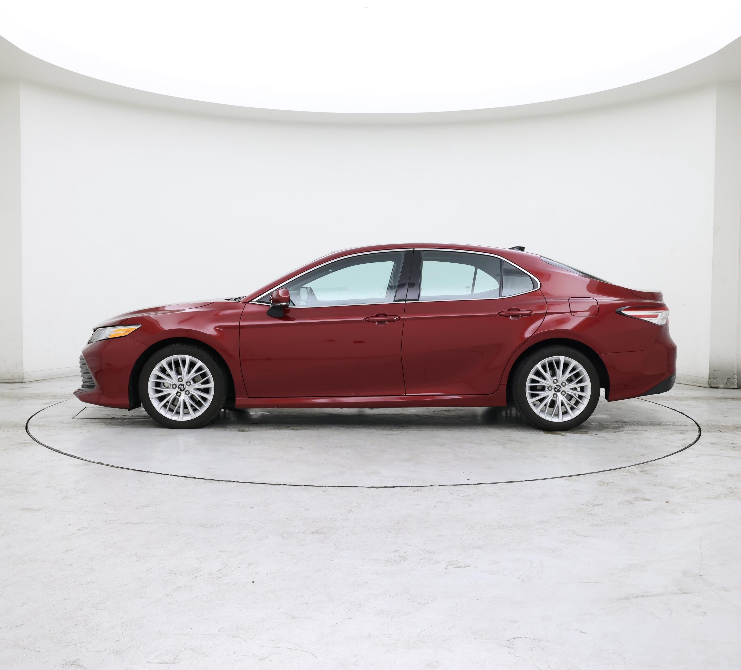 Thumbnail: 2020 Toyota Camry - 3