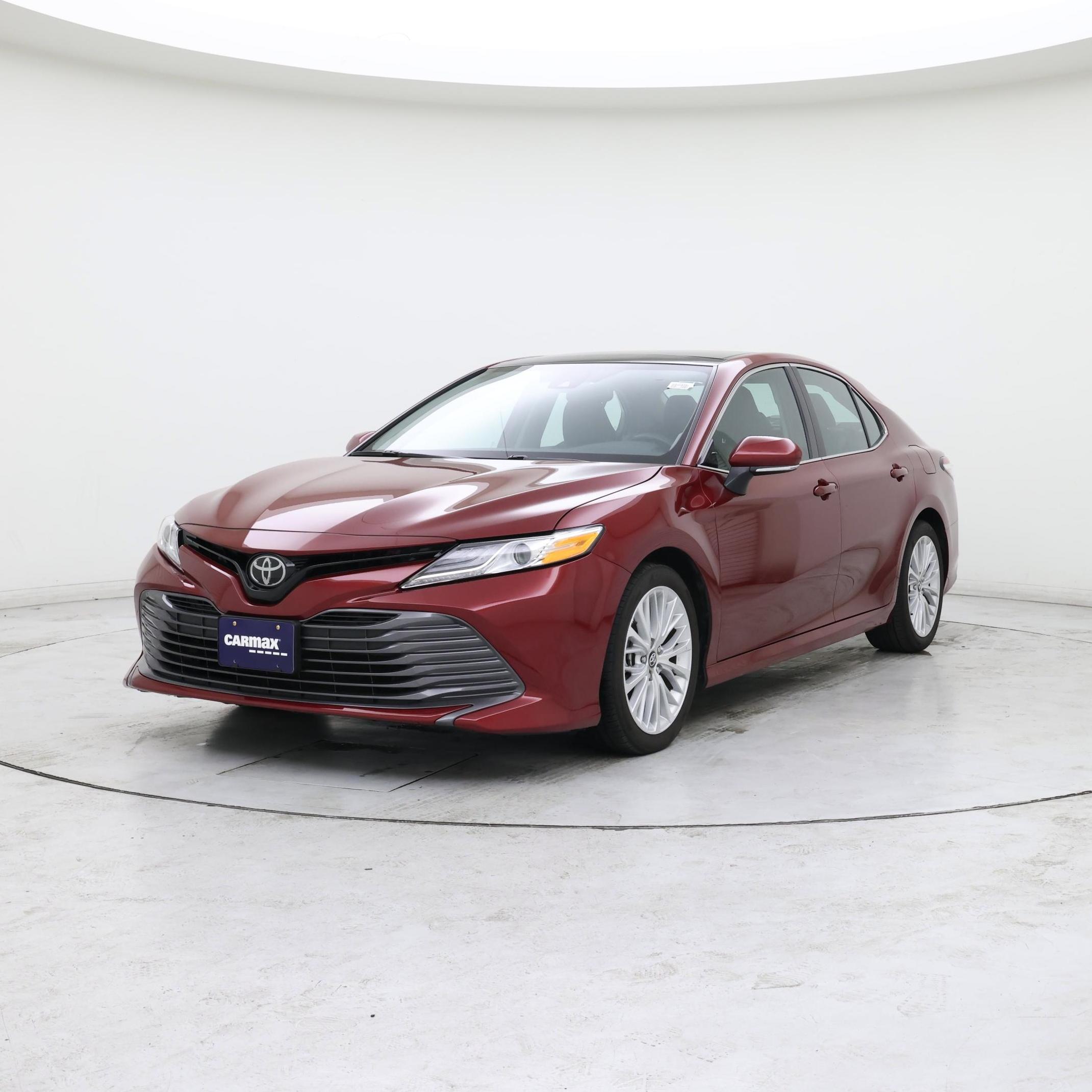 Thumbnail: 2020 Toyota Camry - 4