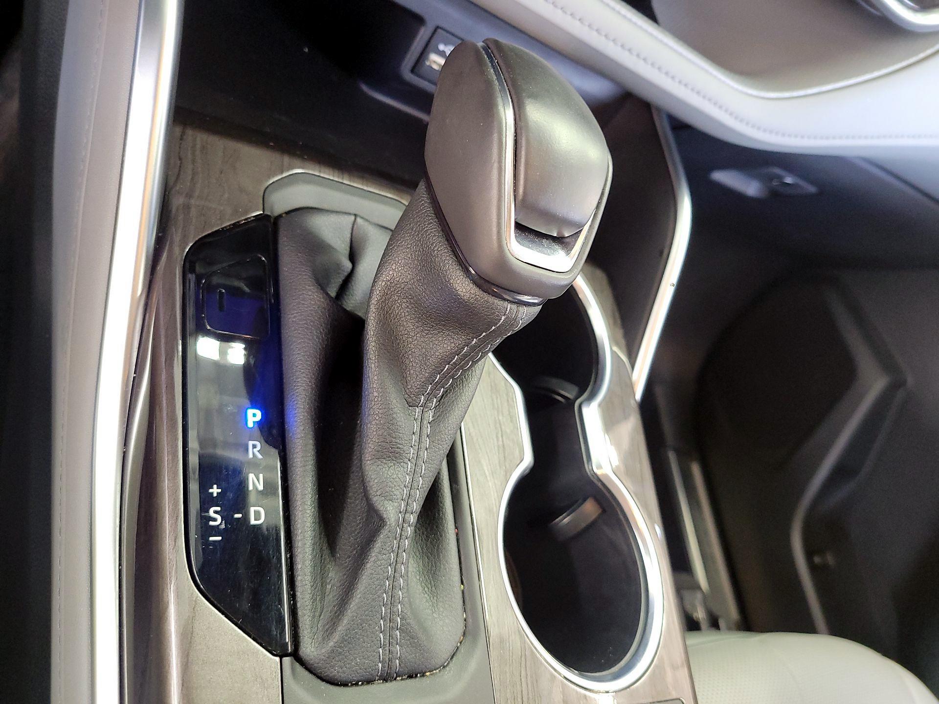Thumbnail: 2024 Toyota Highlander - 17