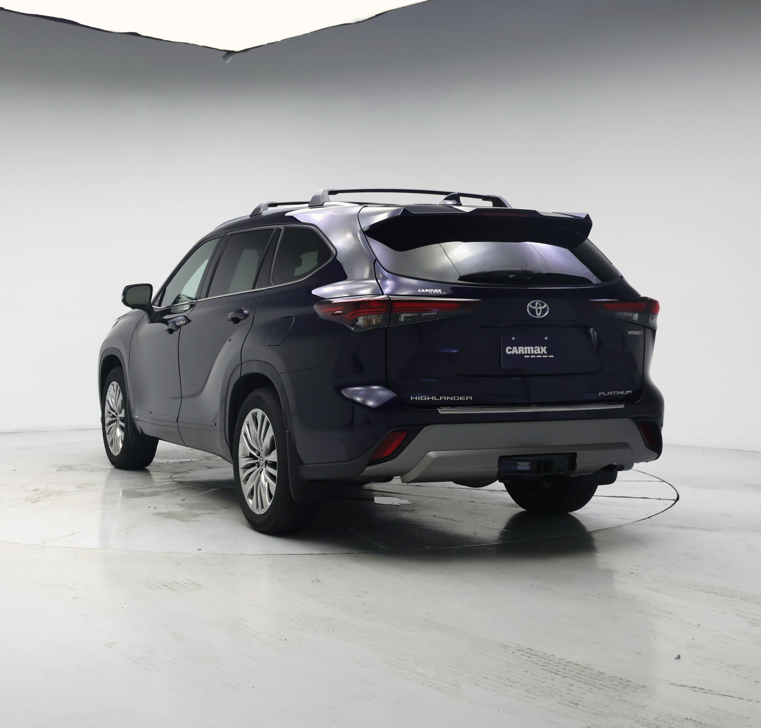 Thumbnail: 2024 Toyota Highlander - 2