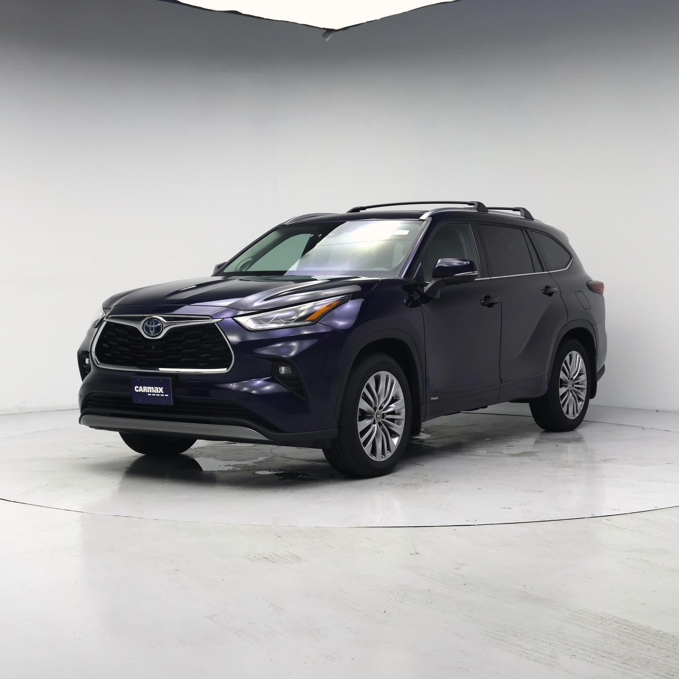 Thumbnail: 2024 Toyota Highlander - 4