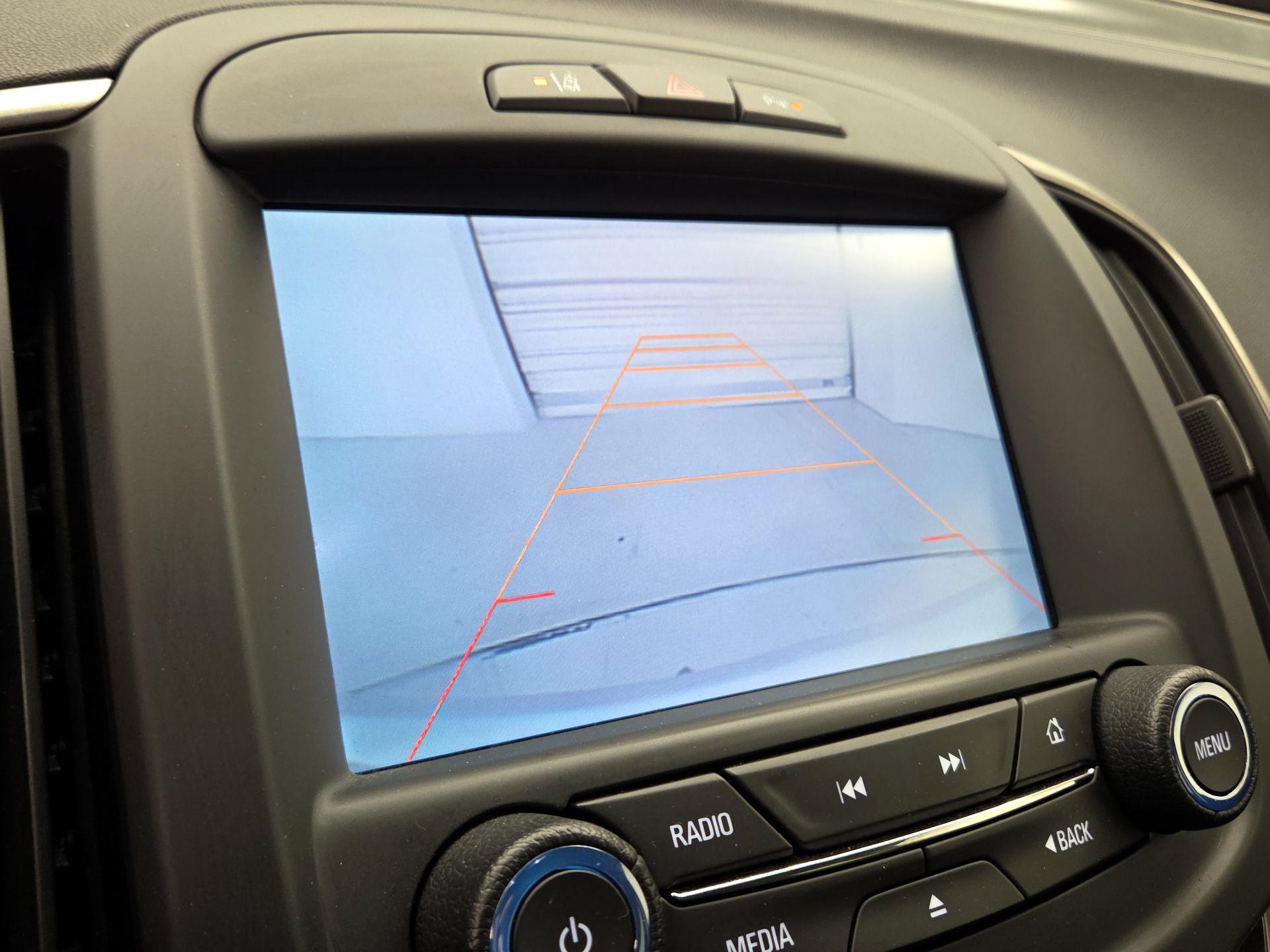 Thumbnail: 2014 Buick LaCrosse - 15