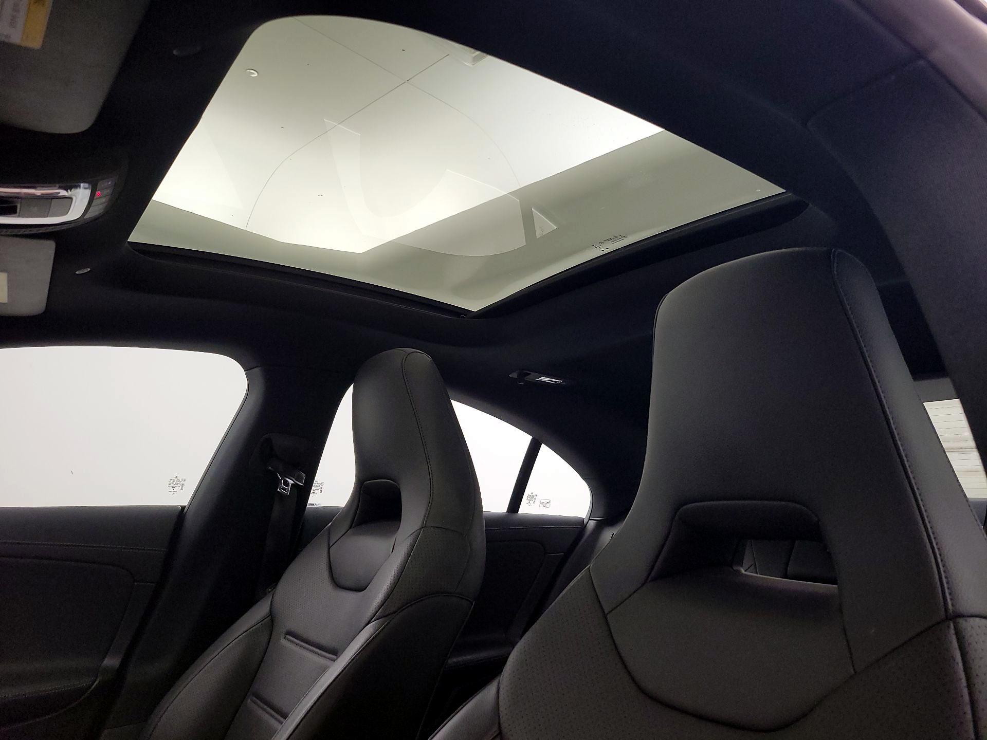 Thumbnail: 2020 Mercedes-Benz CLA - 20