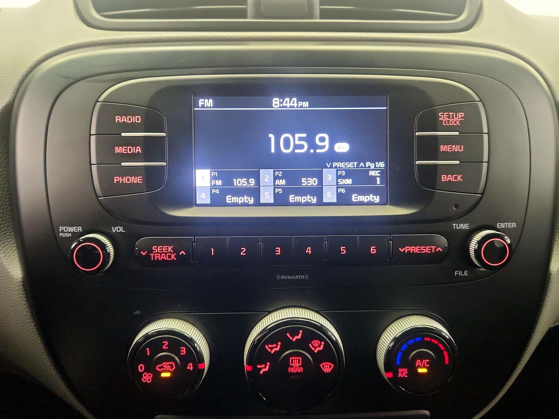 Thumbnail: 2017 Kia Soul - 14