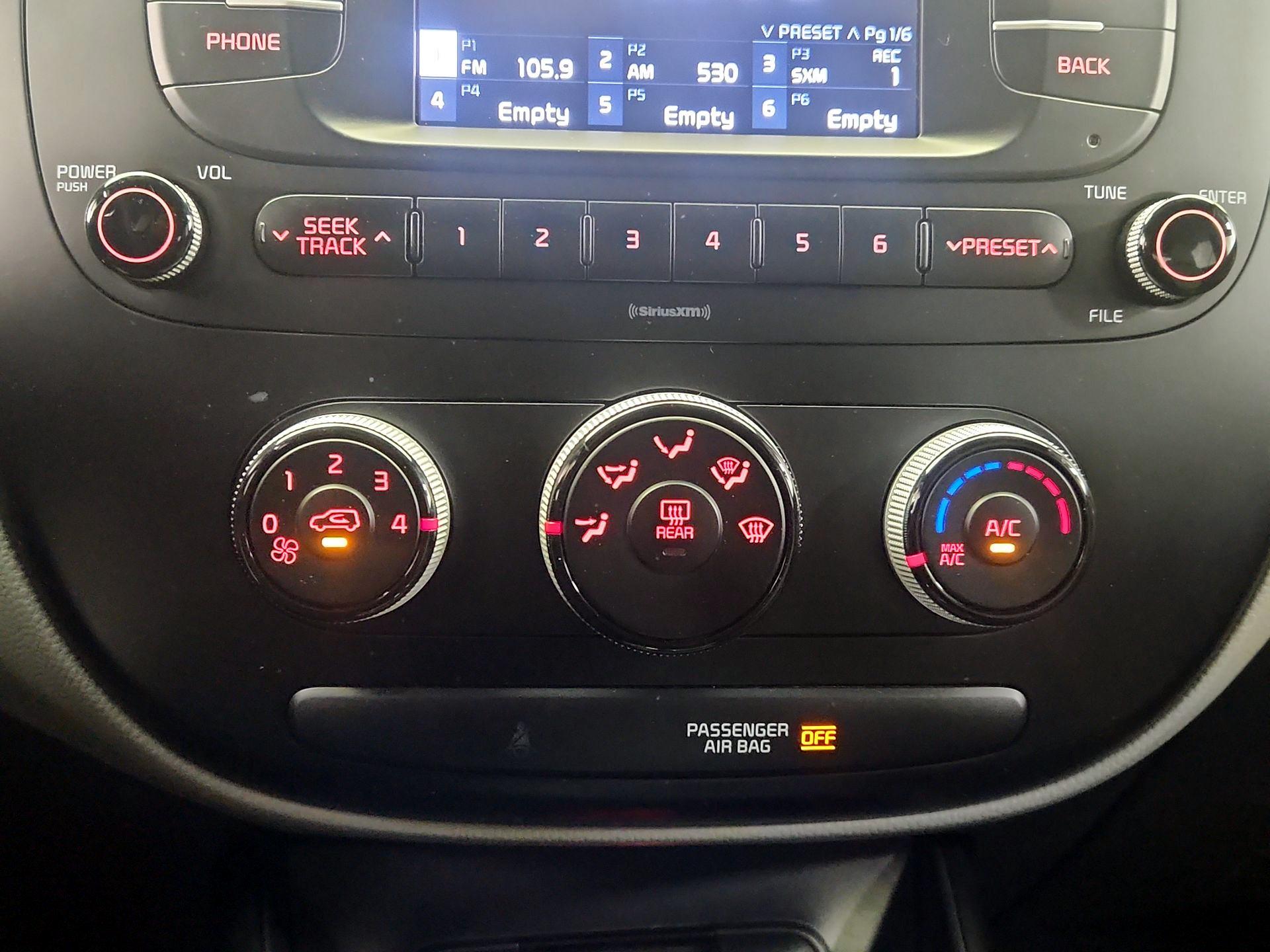 Thumbnail: 2017 Kia Soul - 15