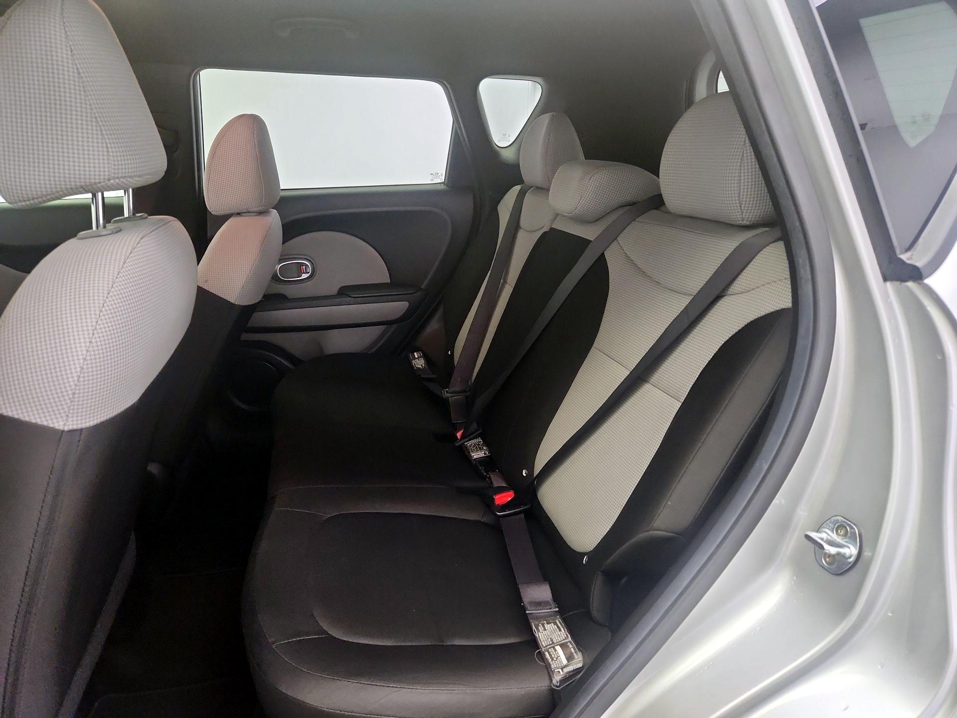 Thumbnail: 2017 Kia Soul - 18