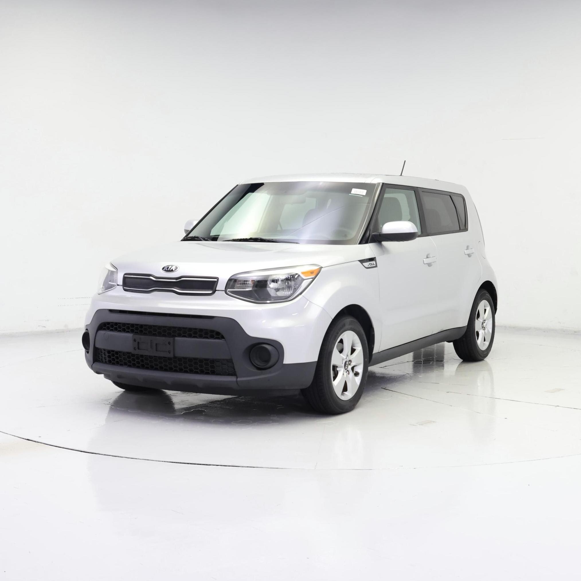 Thumbnail: 2017 Kia Soul - 4