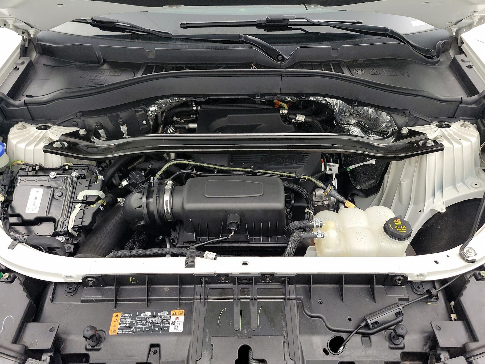 2020 Ford Explorer Limited - Photo 26
