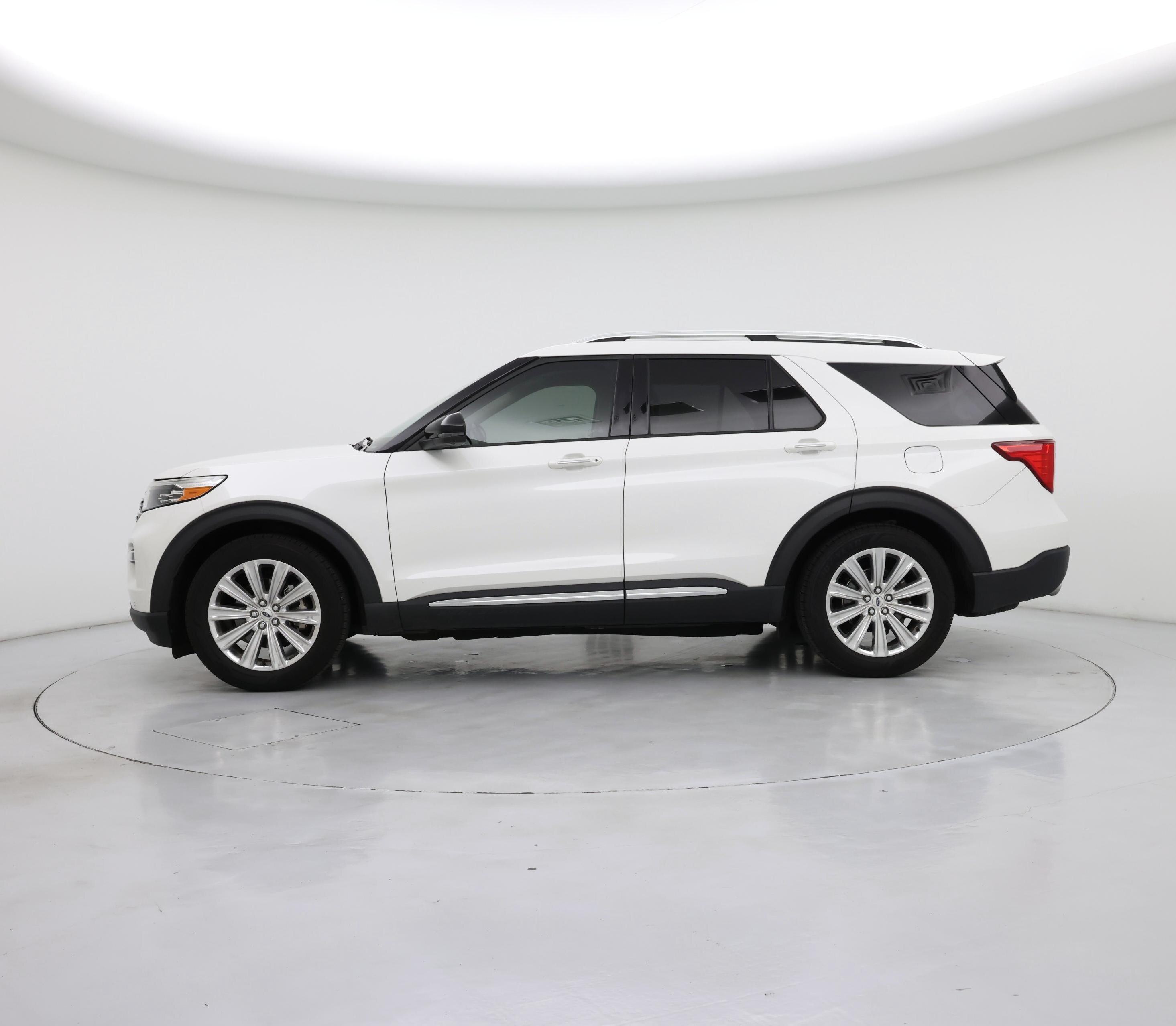 Thumbnail: 2020 Ford Explorer - 3