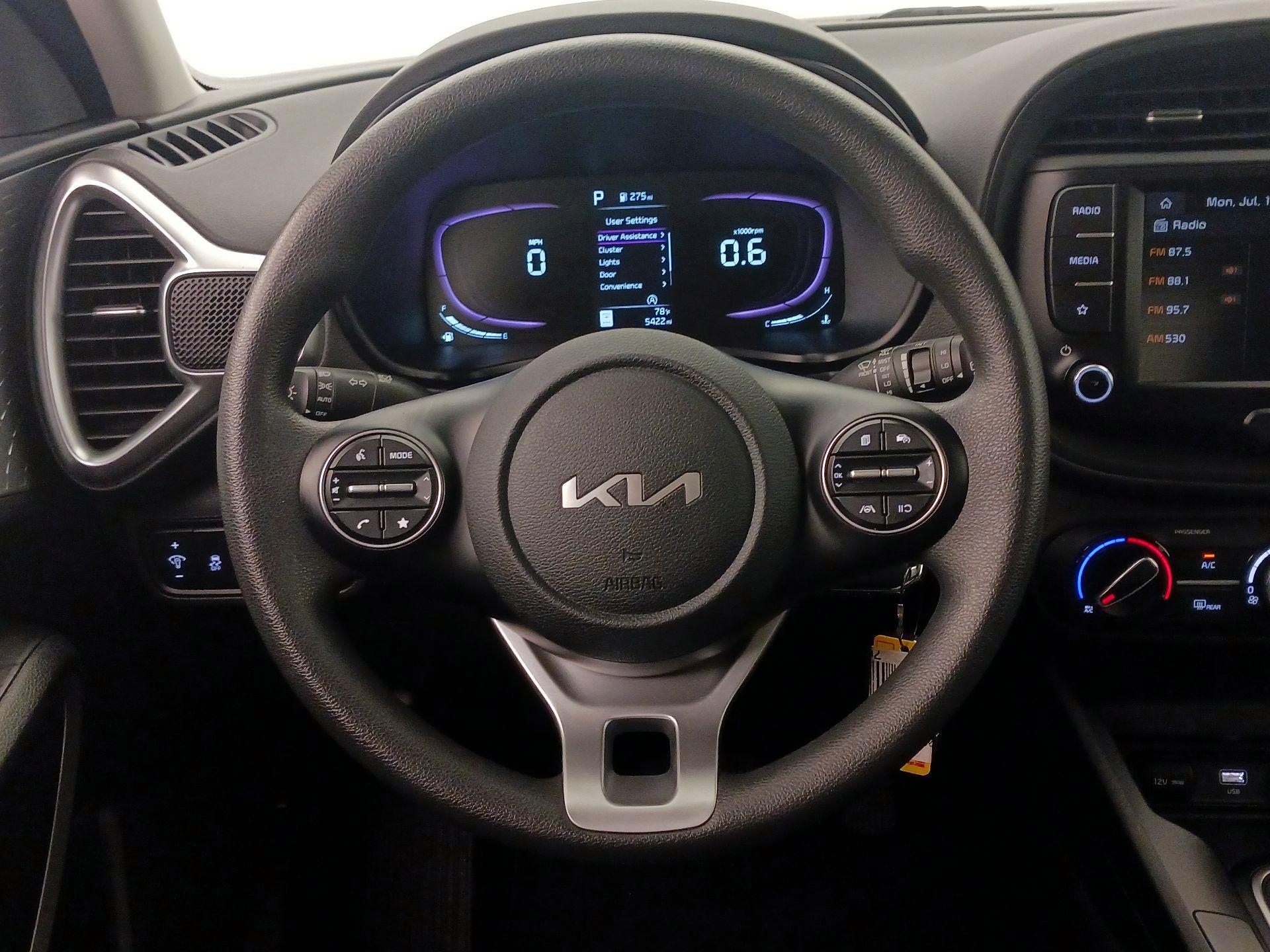 Thumbnail: 2023 Kia Soul - 10