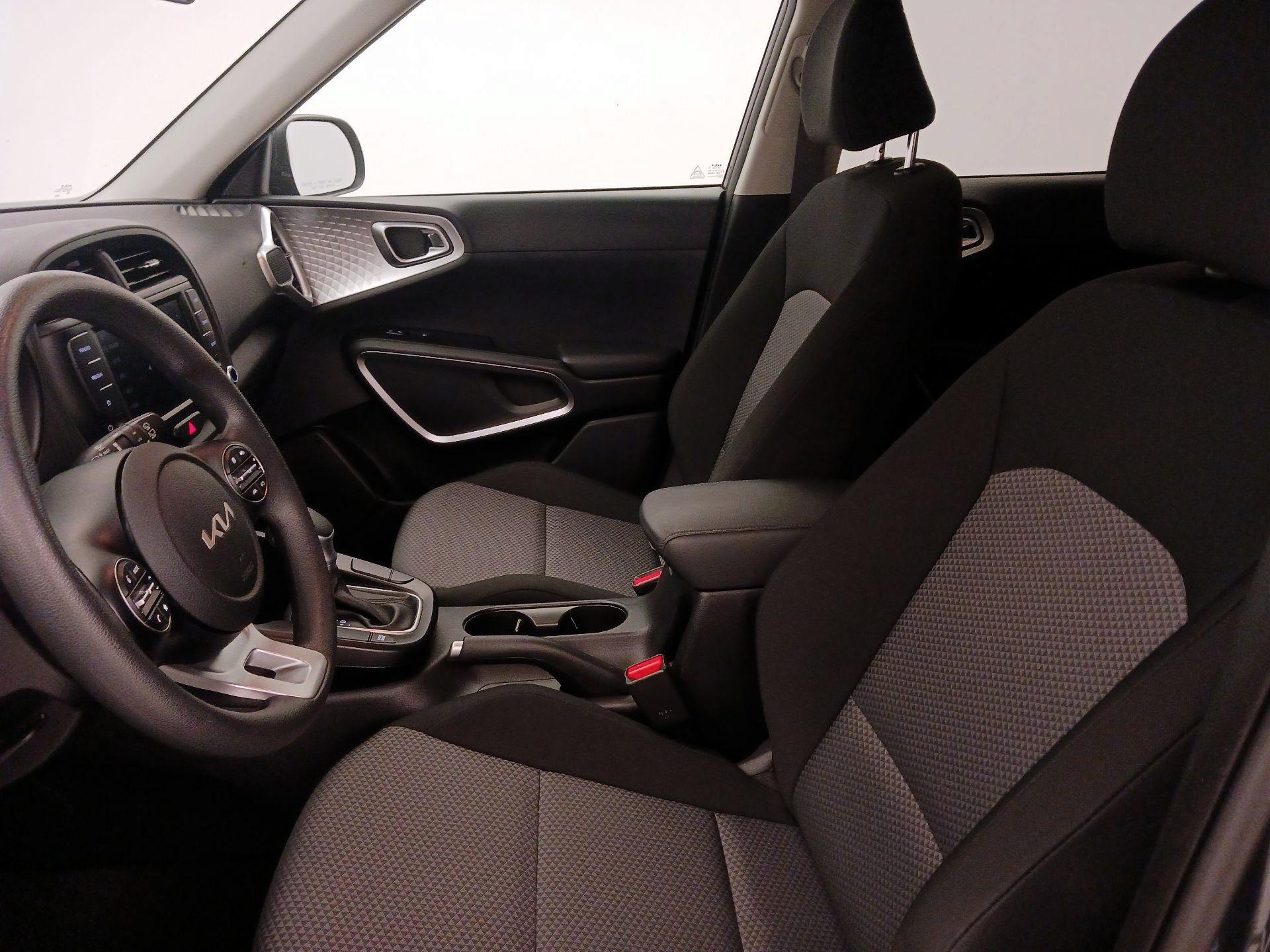 Thumbnail: 2023 Kia Soul - 11