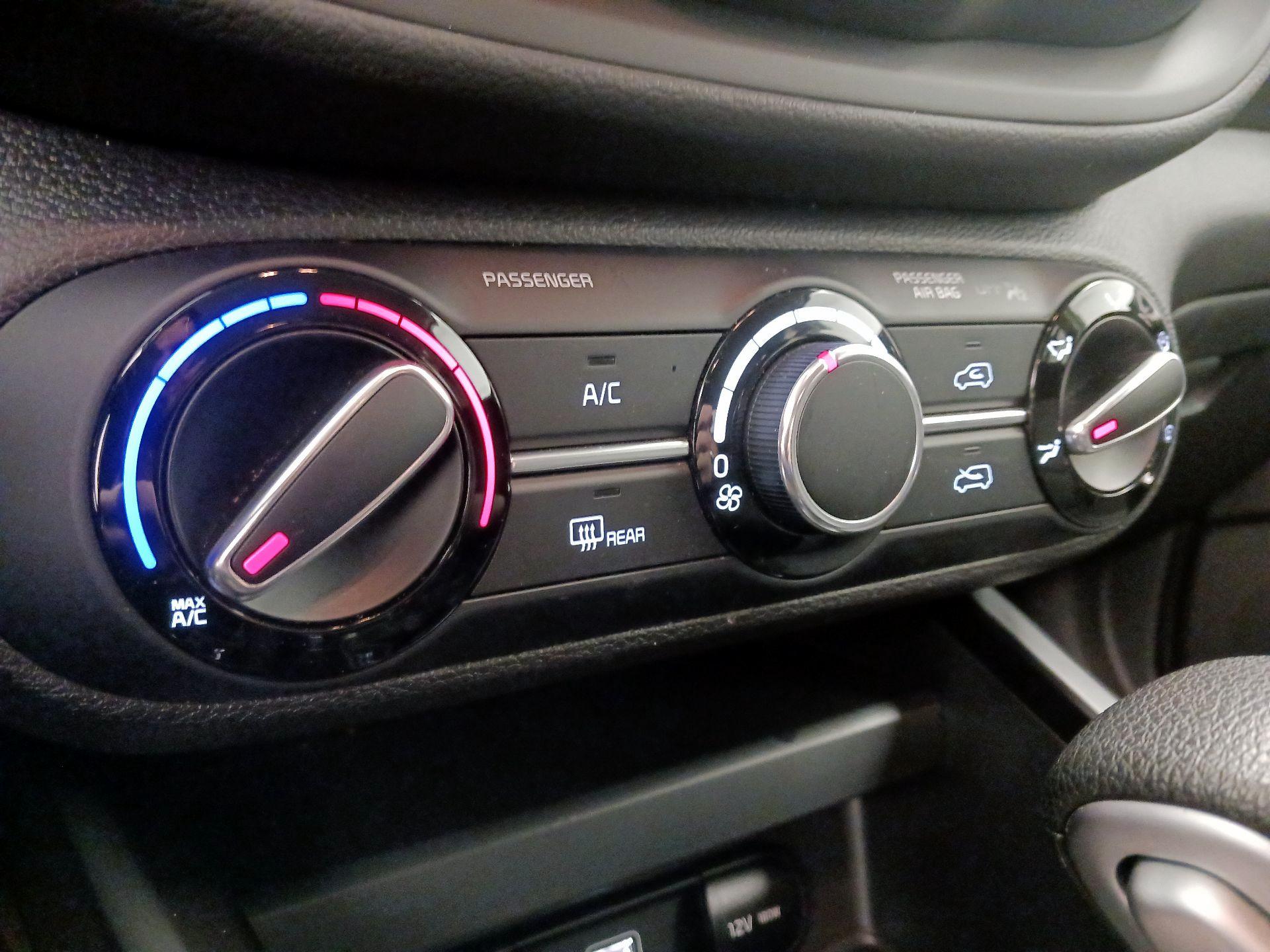 Thumbnail: 2023 Kia Soul - 16