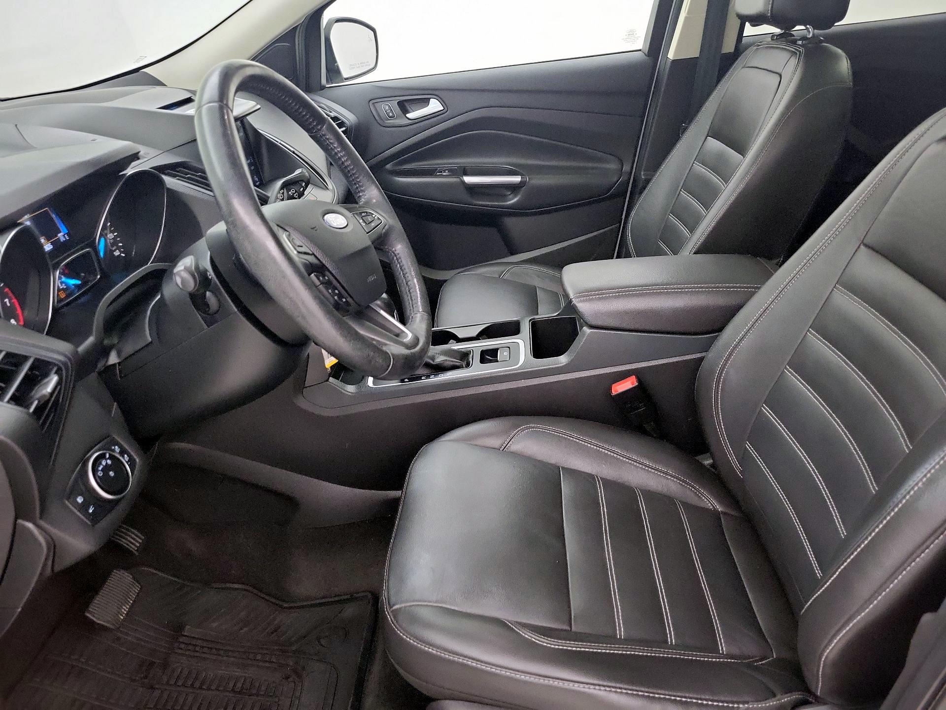 Thumbnail: 2017 Ford Escape - 11