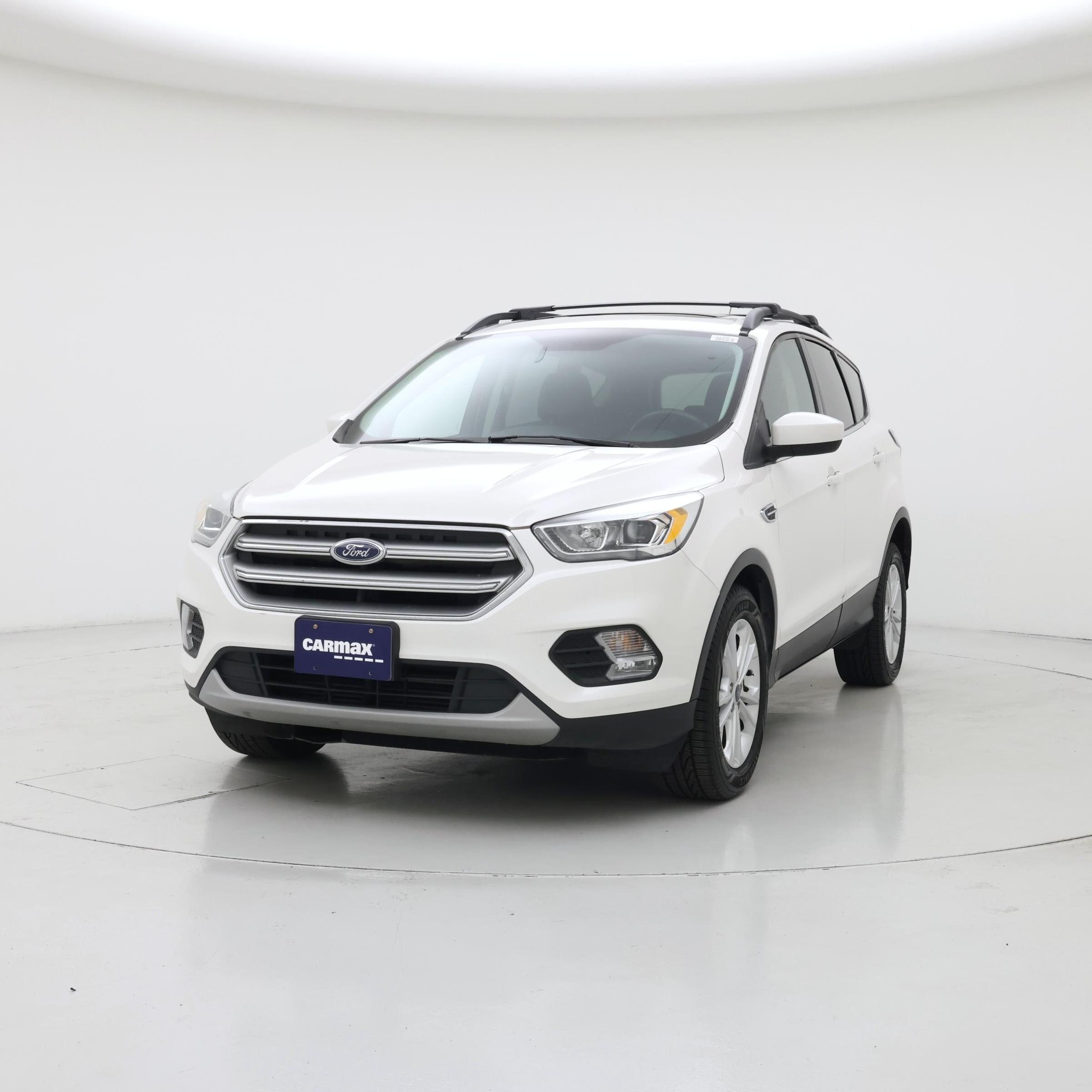 Thumbnail: 2017 Ford Escape - 4