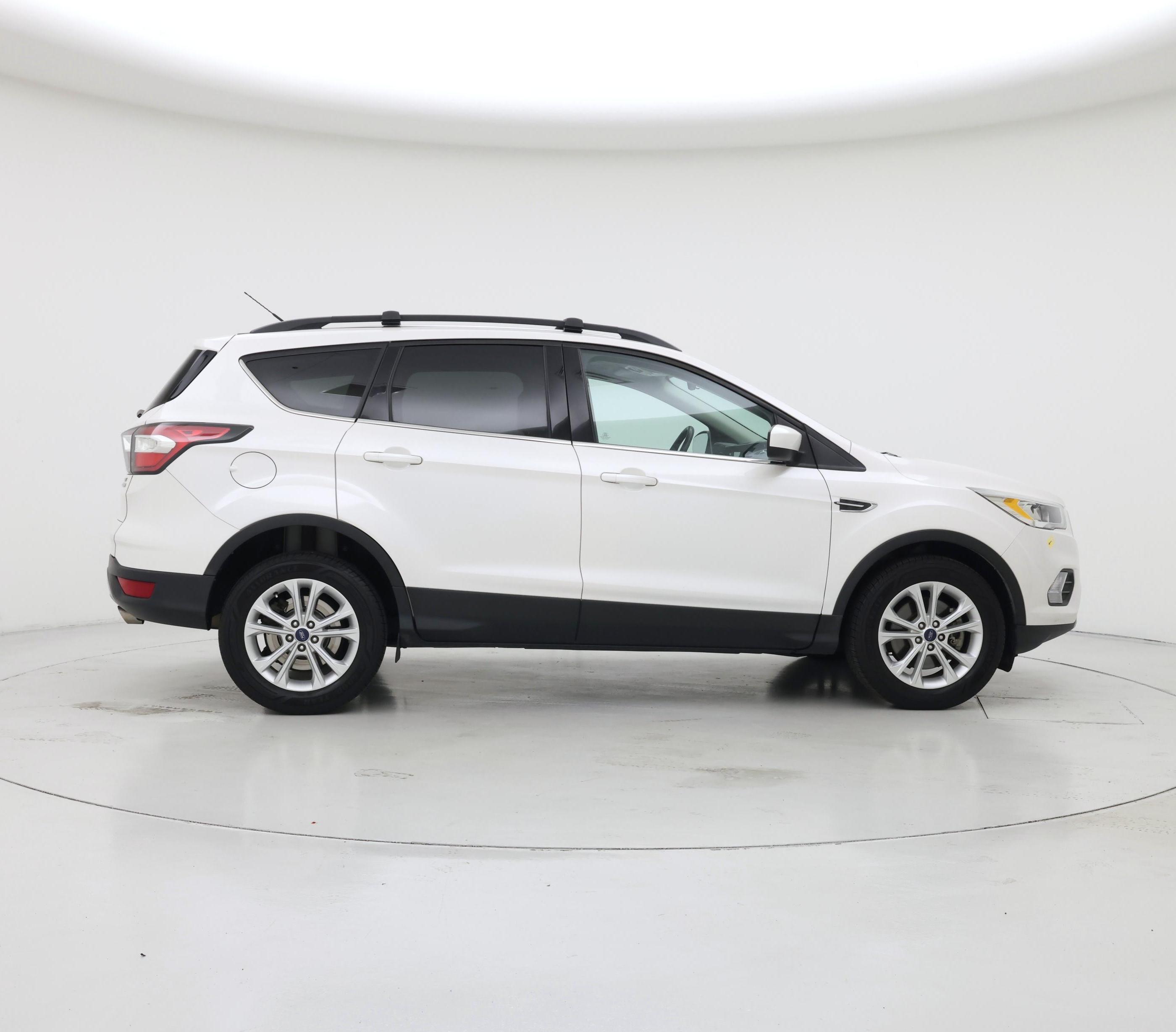 Thumbnail: 2017 Ford Escape - 7