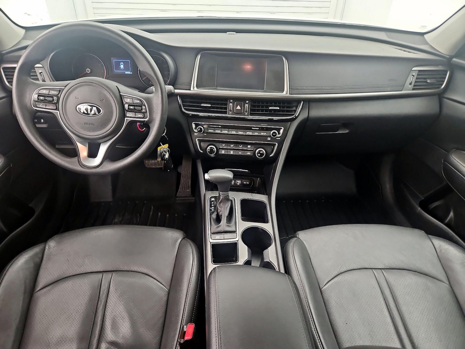 2018 Kia Optima LX - Photo 10
