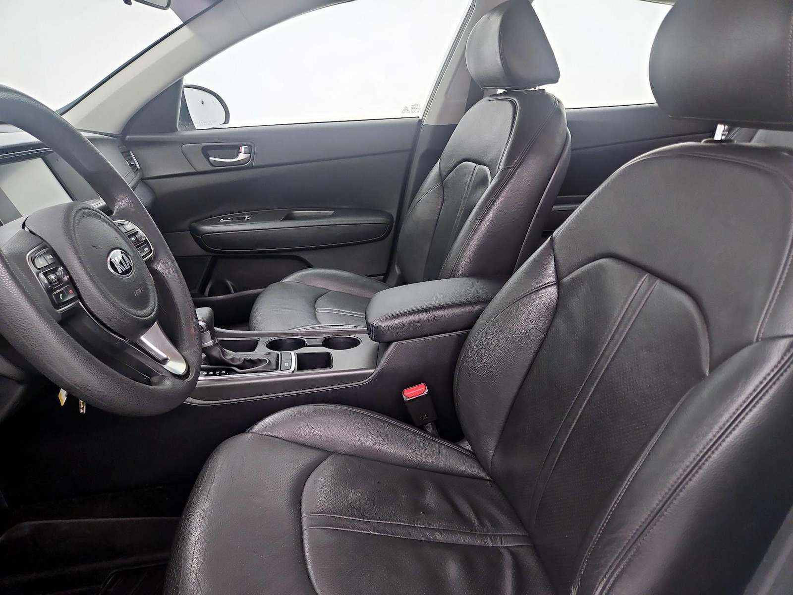2018 Kia Optima LX - Photo 12