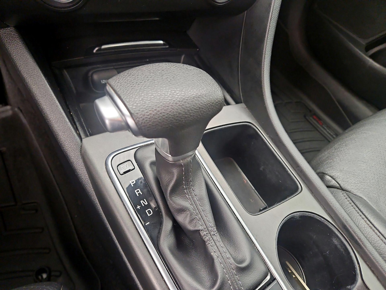 2018 Kia Optima LX - Photo 18