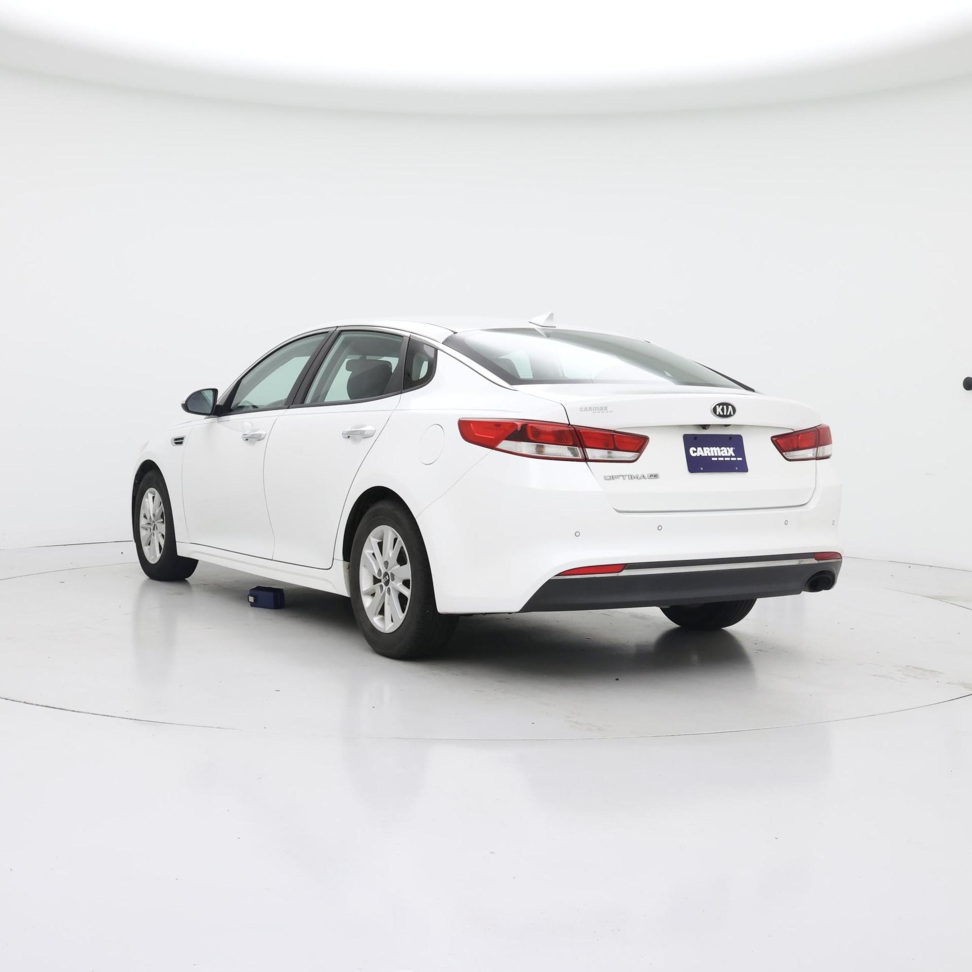 Thumbnail: 2018 Kia Optima - 2