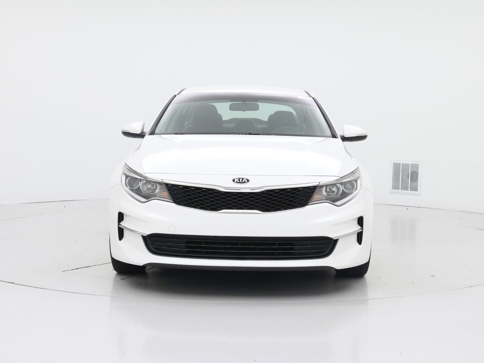 2018 Kia Optima LX - Photo 6