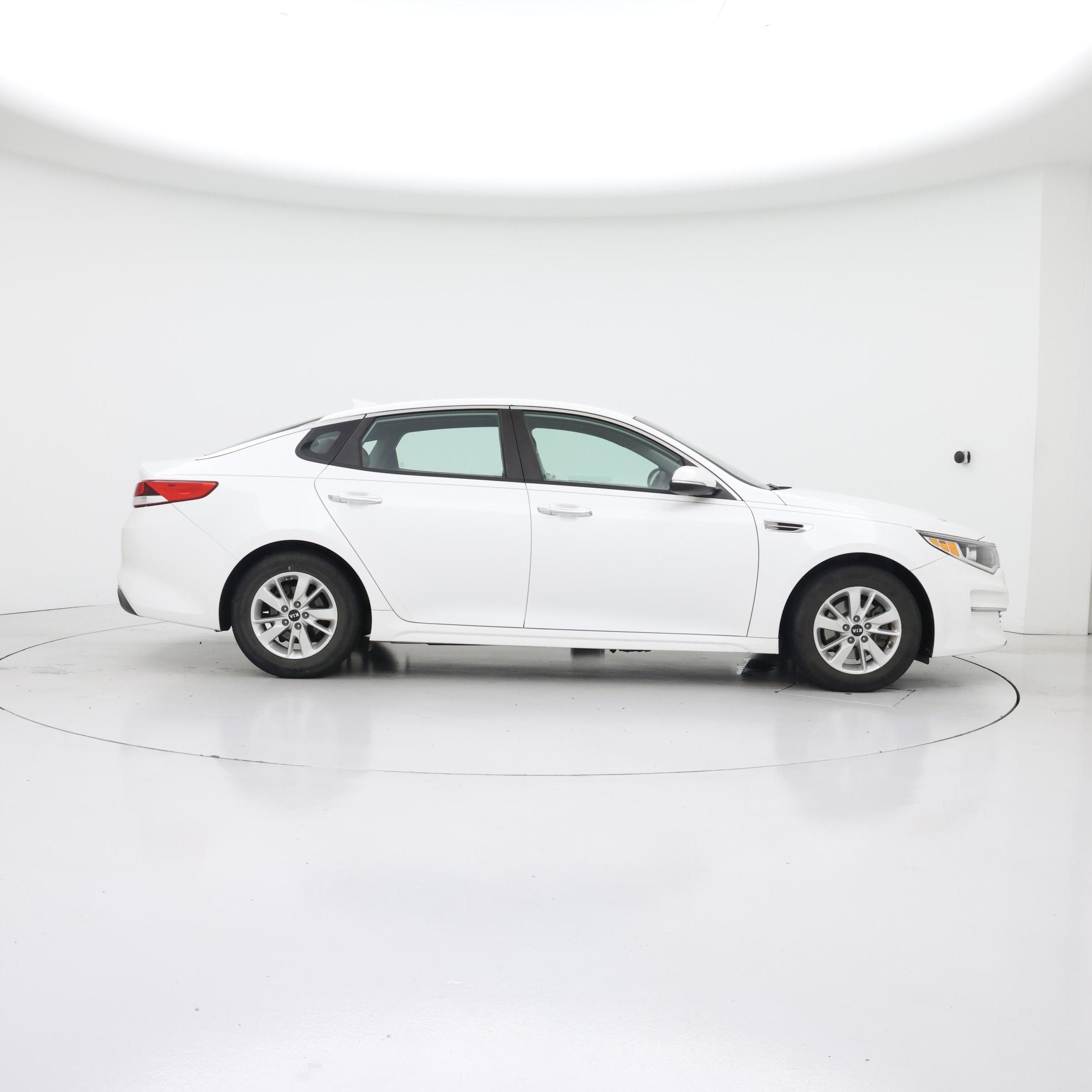 Thumbnail: 2018 Kia Optima - 7