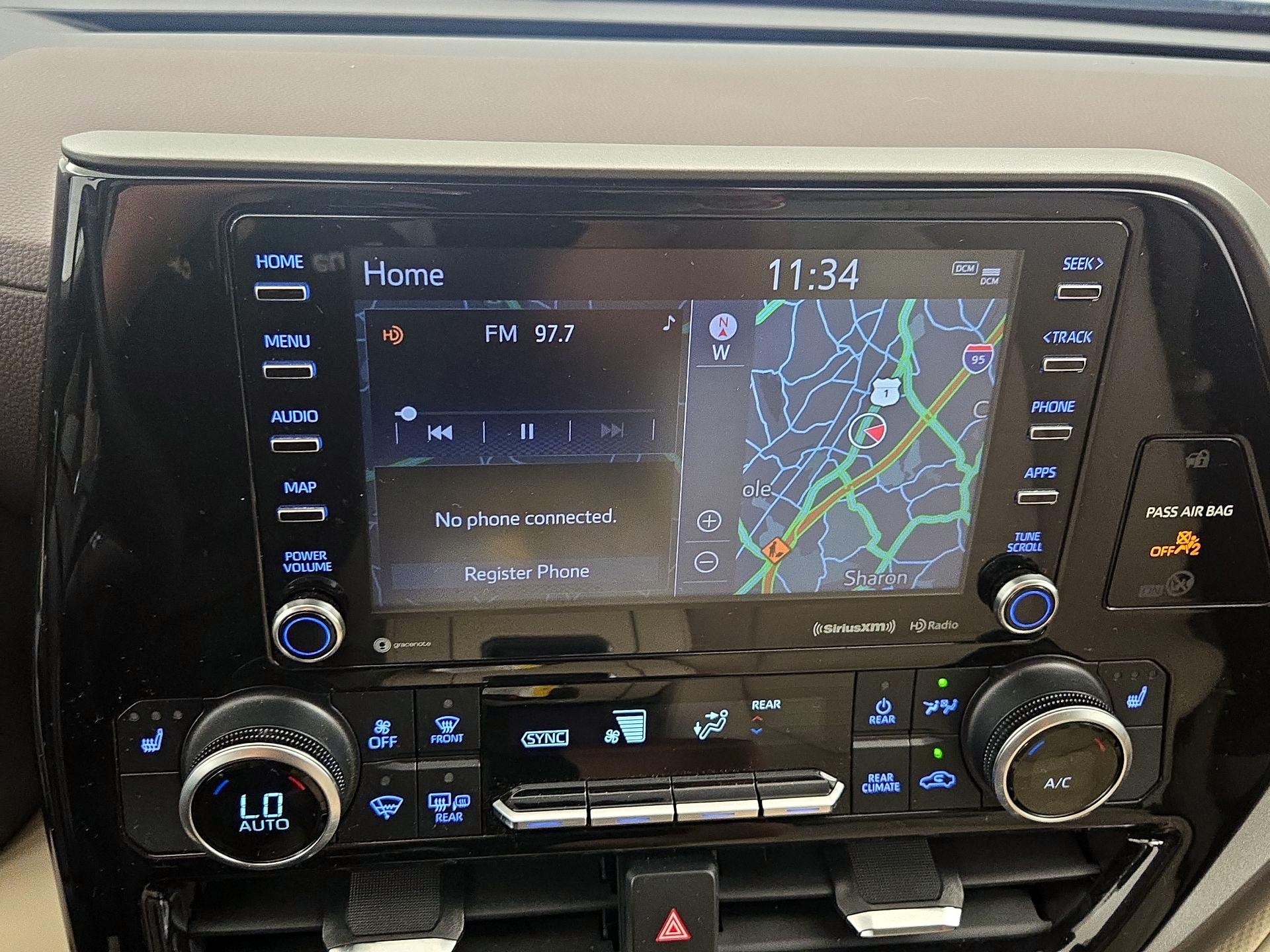Thumbnail: 2021 Toyota Highlander - 16
