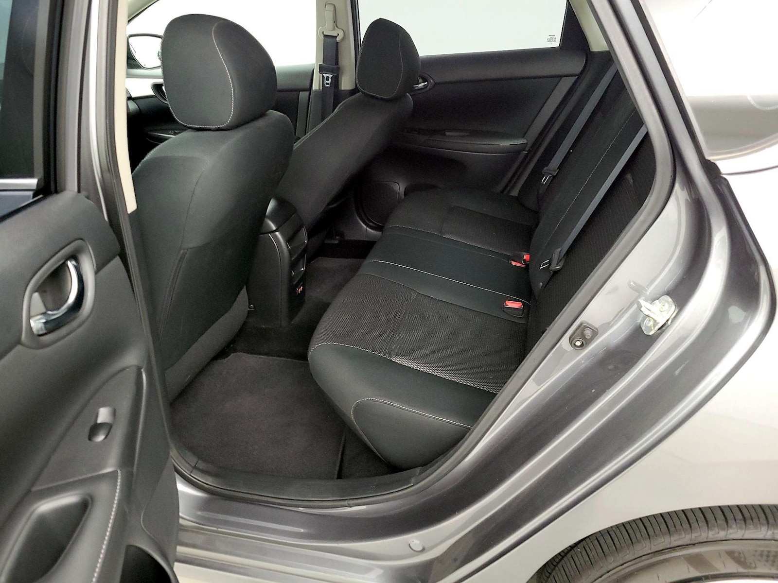 2019 Nissan Sentra S - Photo 18