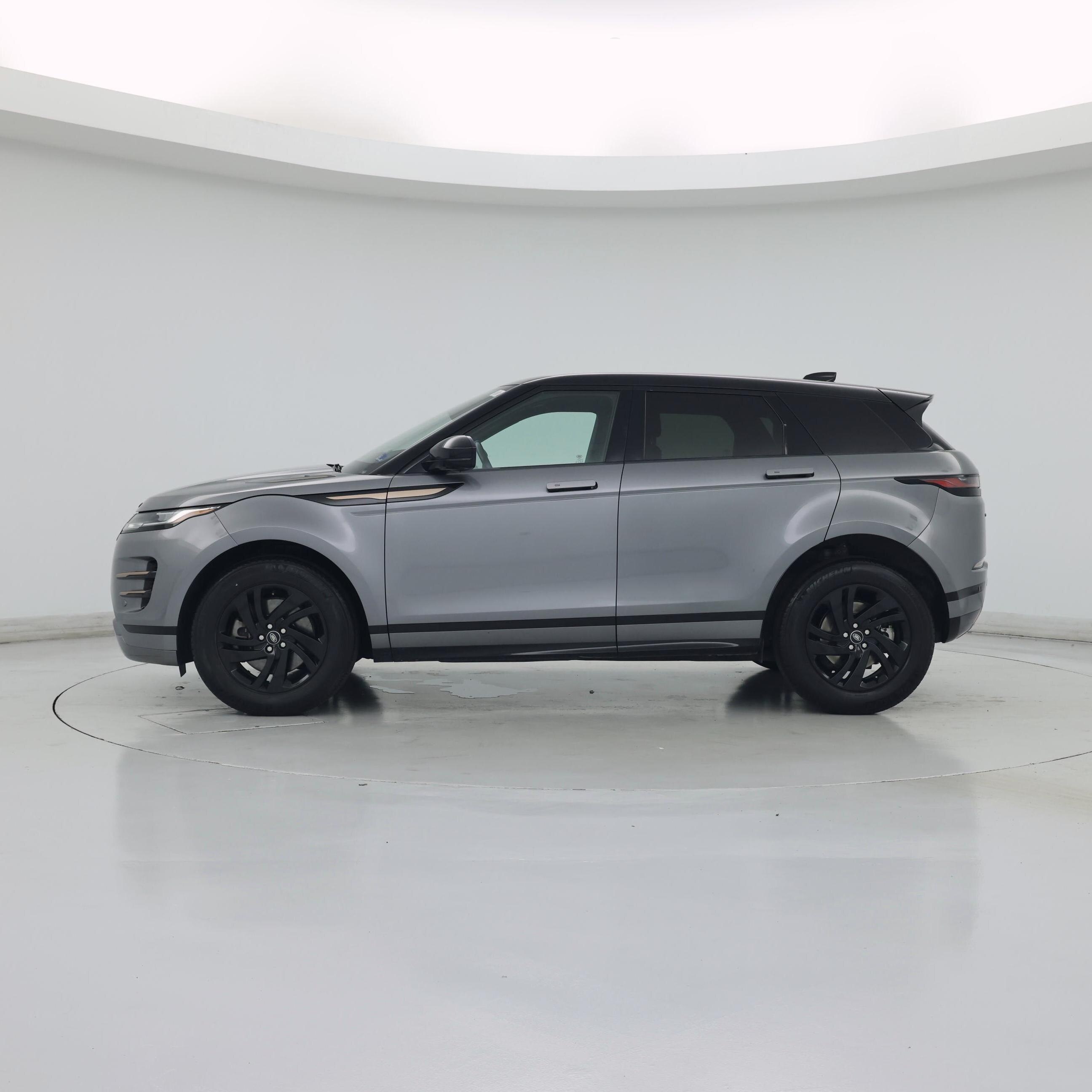 Thumbnail: 2022 Land Rover Range Rover Evoque - 3