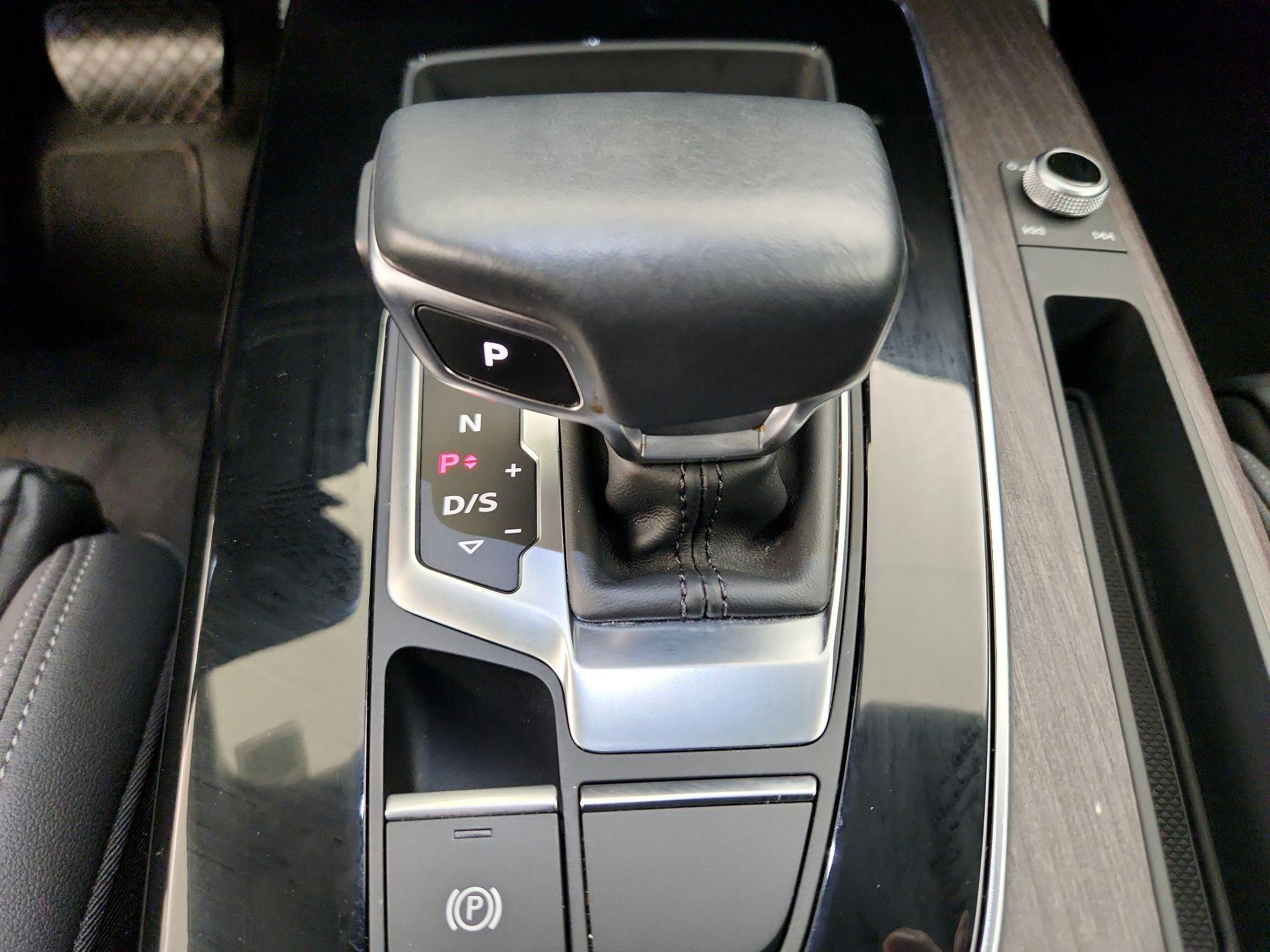 Thumbnail: 2021 Audi Q5 - 18