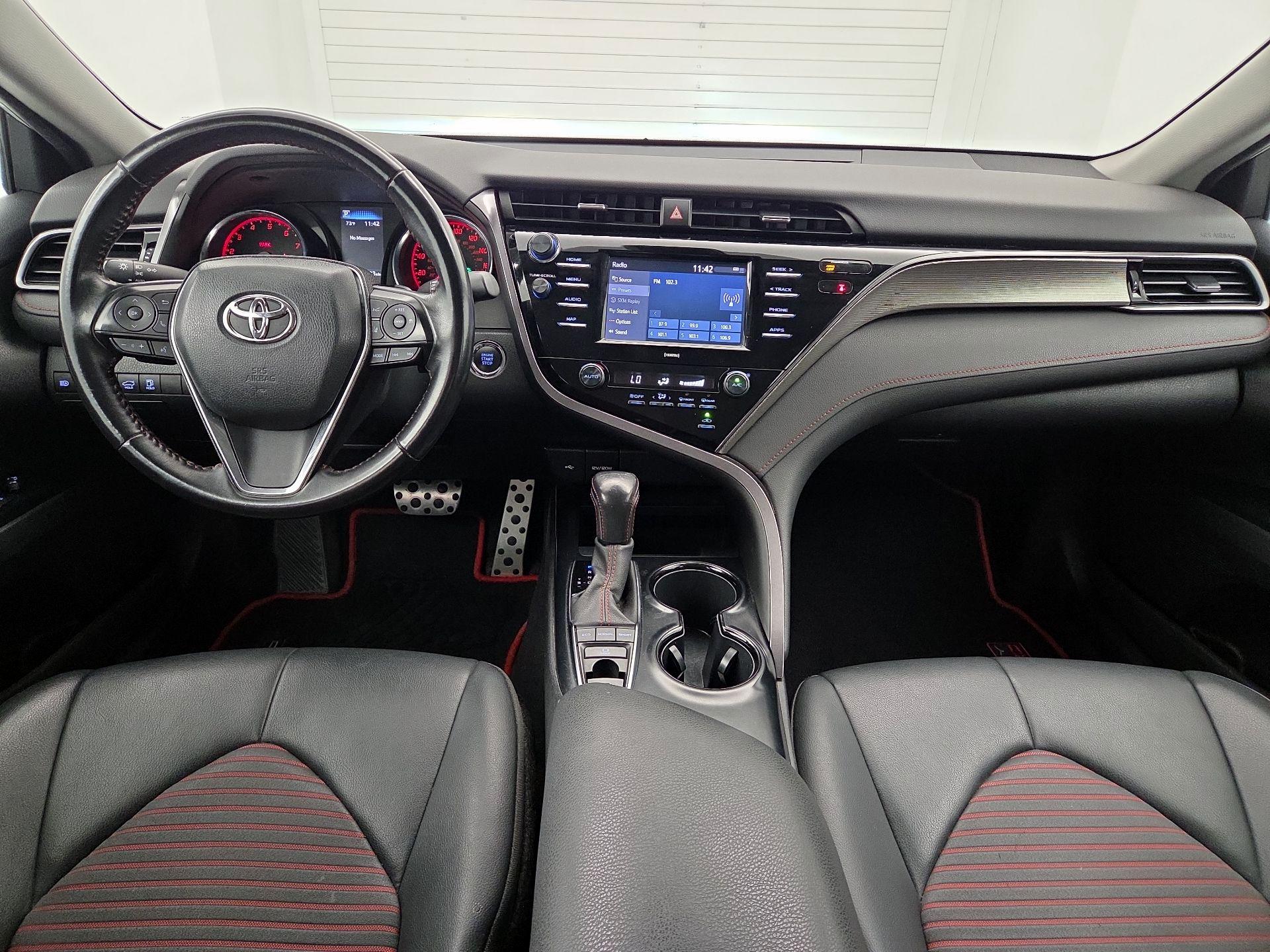 Thumbnail: 2020 Toyota Camry - 9