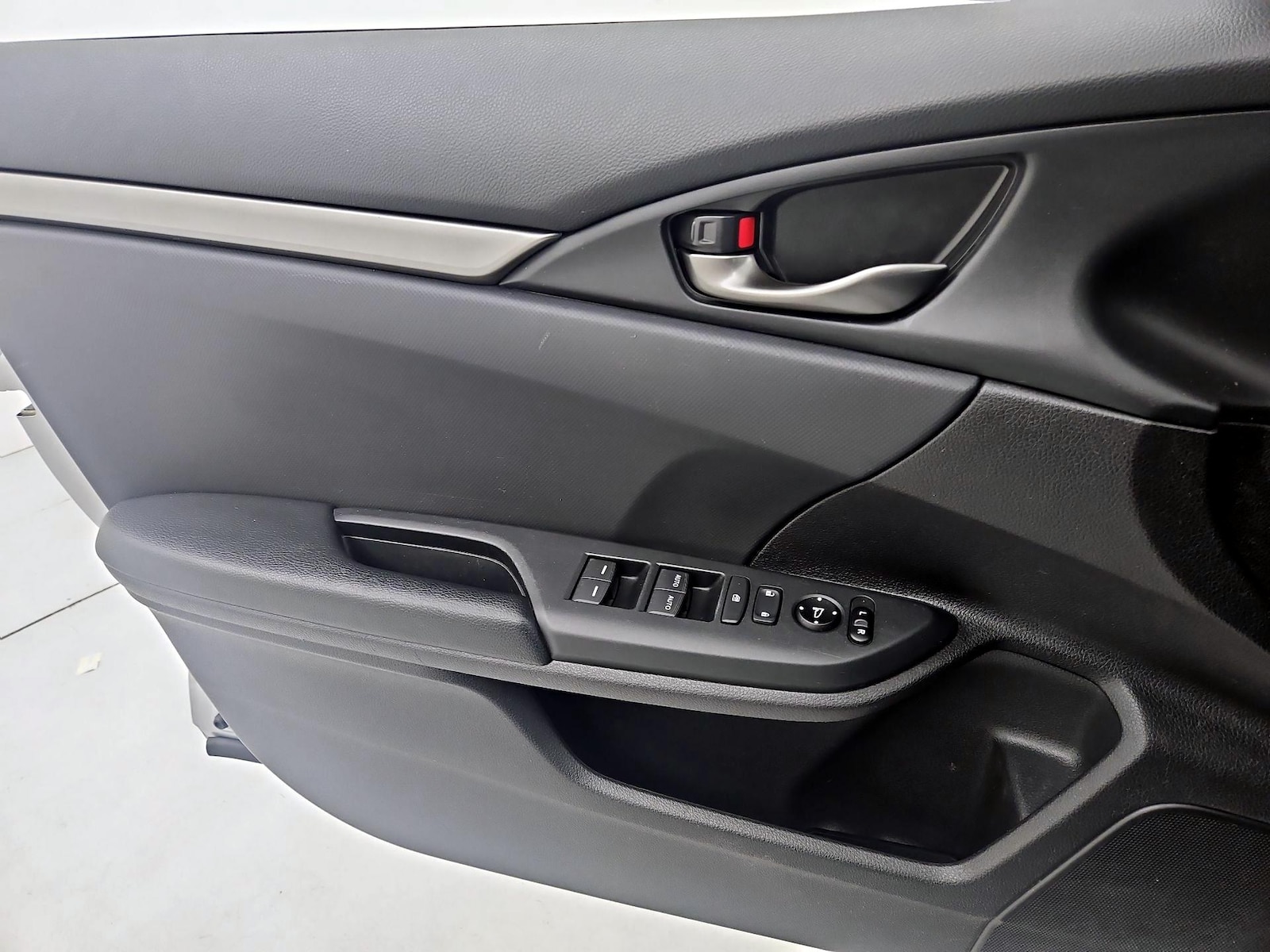 2020 Honda Civic Hatchback Sport - Photo 13