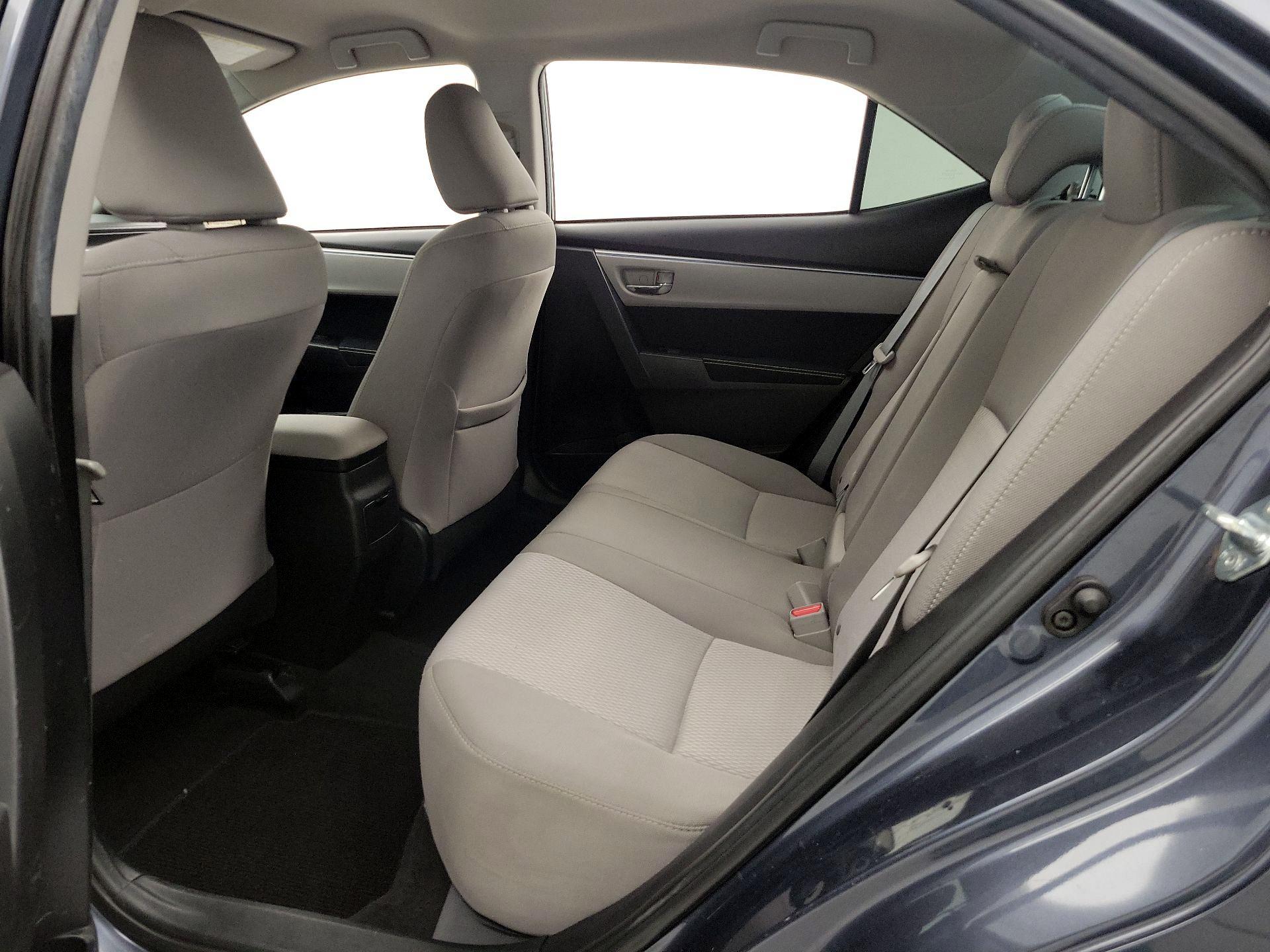 Thumbnail: 2015 Toyota Corolla - 19