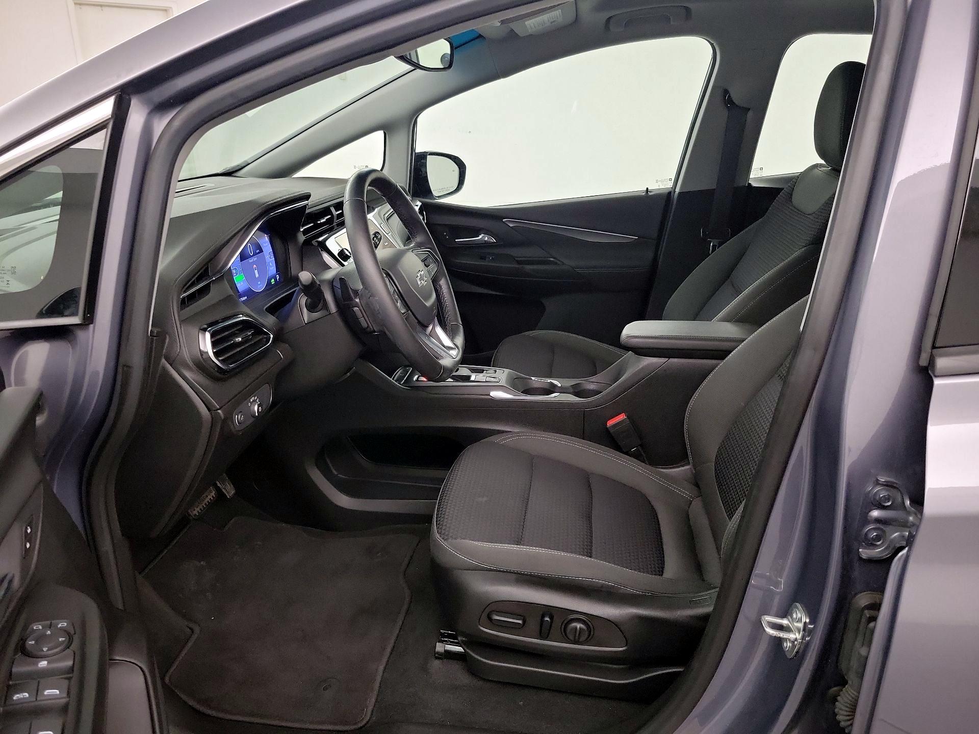 Thumbnail: 2023 Chevrolet Bolt EV - 9