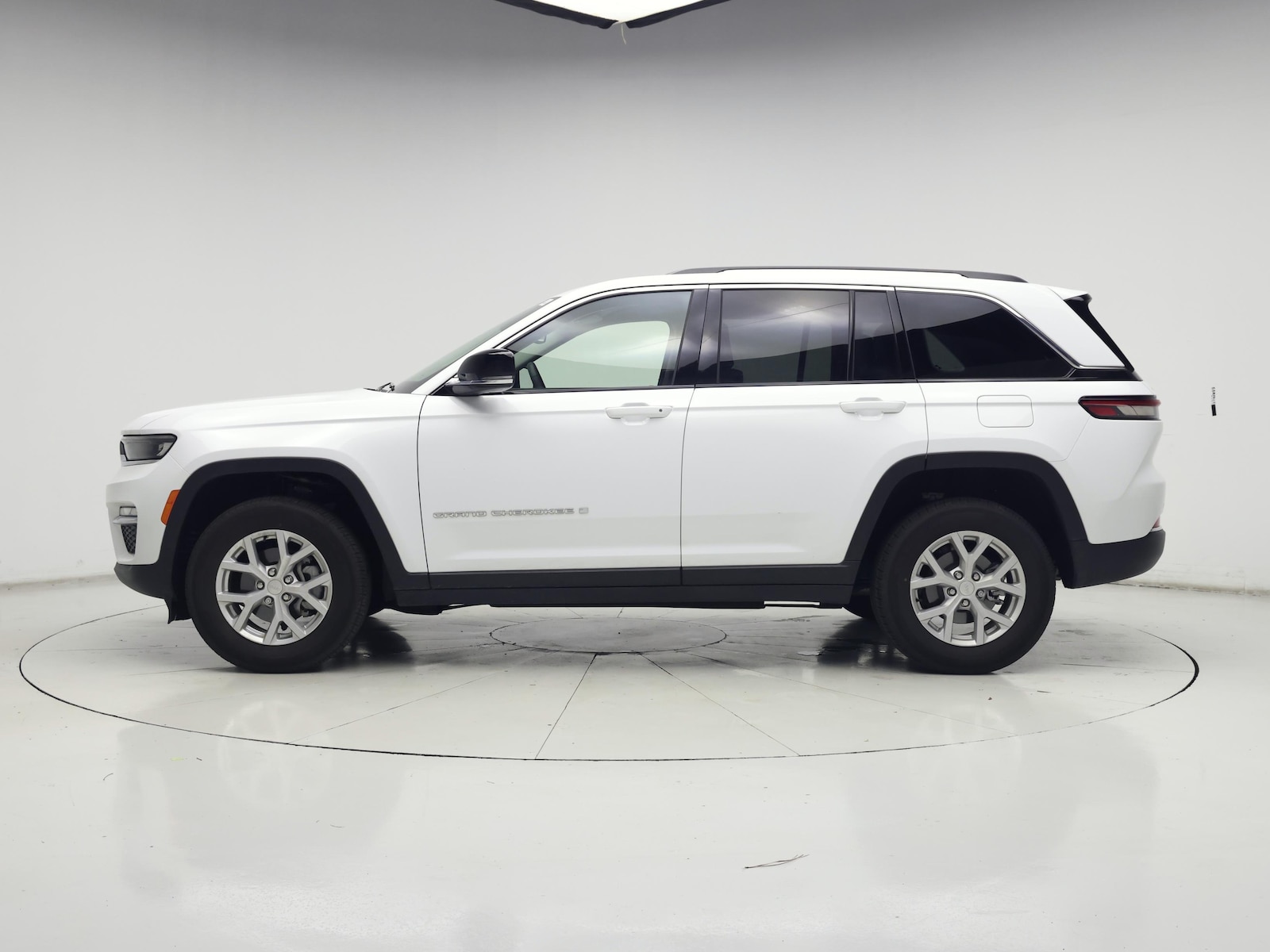 2023 Jeep Grand Cherokee Limited - Photo 4