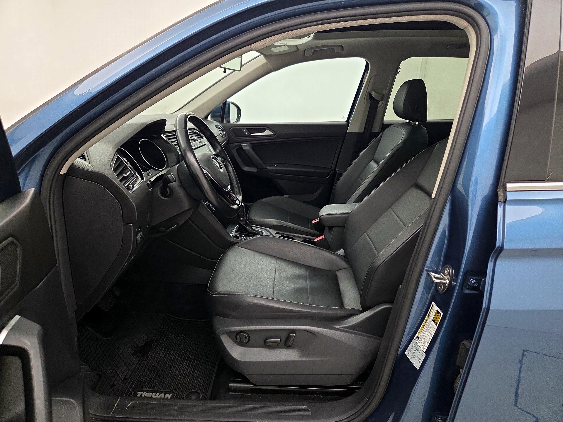 Thumbnail: 2019 Volkswagen Tiguan - 11