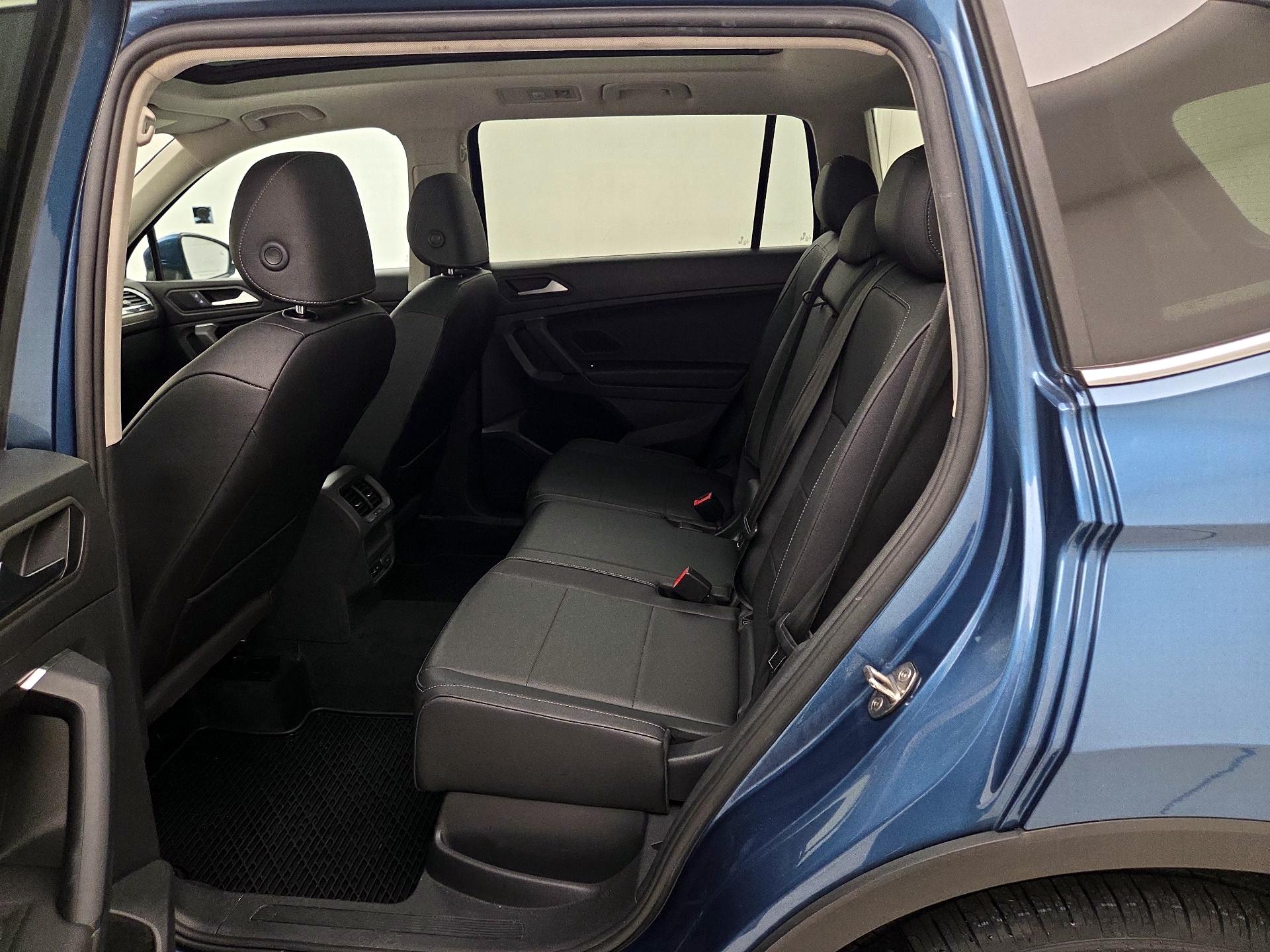 Thumbnail: 2019 Volkswagen Tiguan - 20