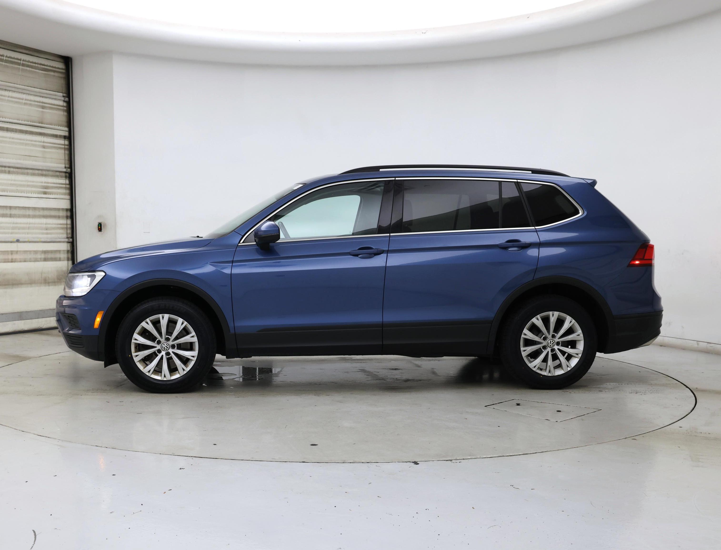 Thumbnail: 2019 Volkswagen Tiguan - 3