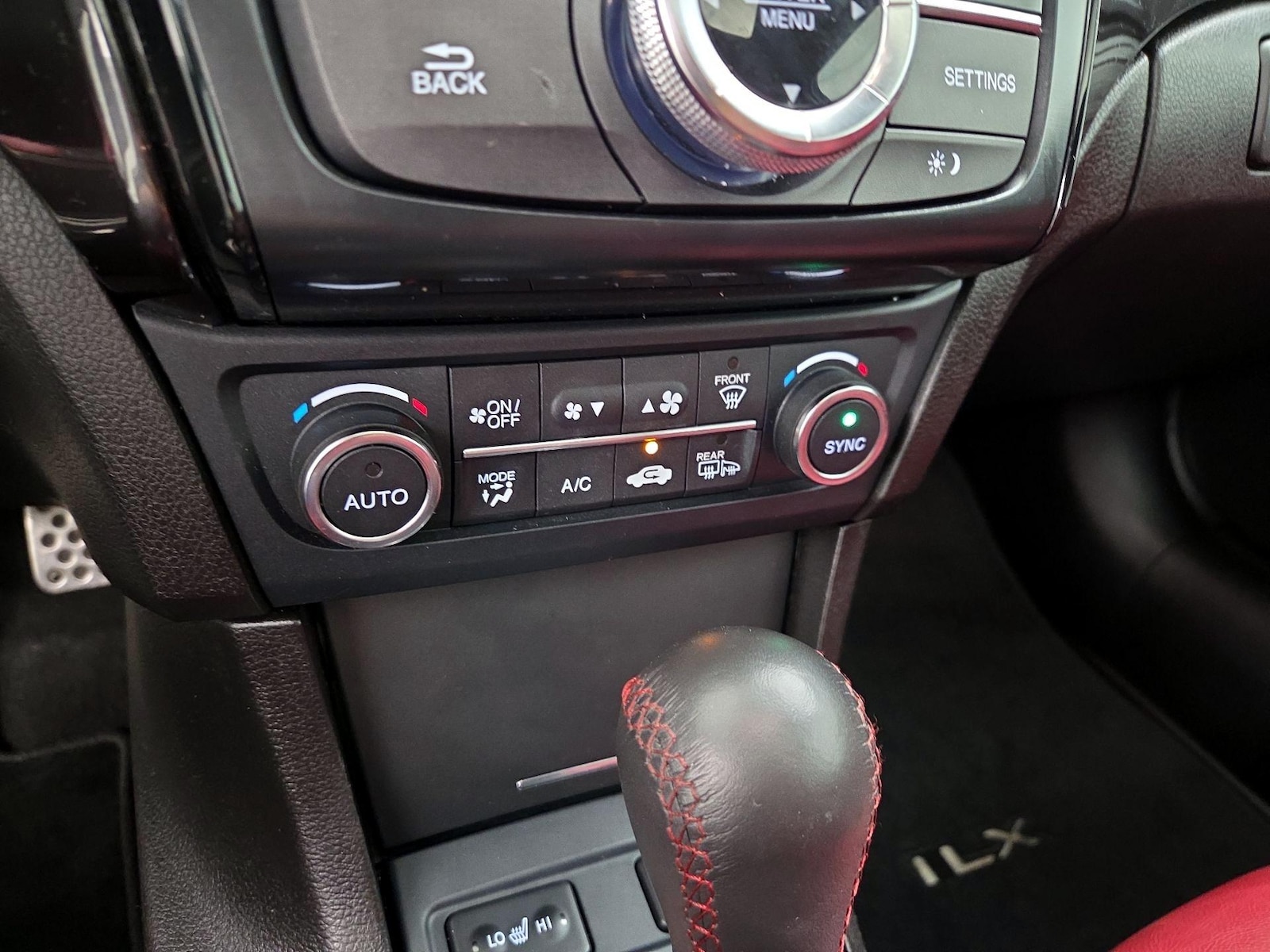 2022 Acura ILX Premium - Photo 17
