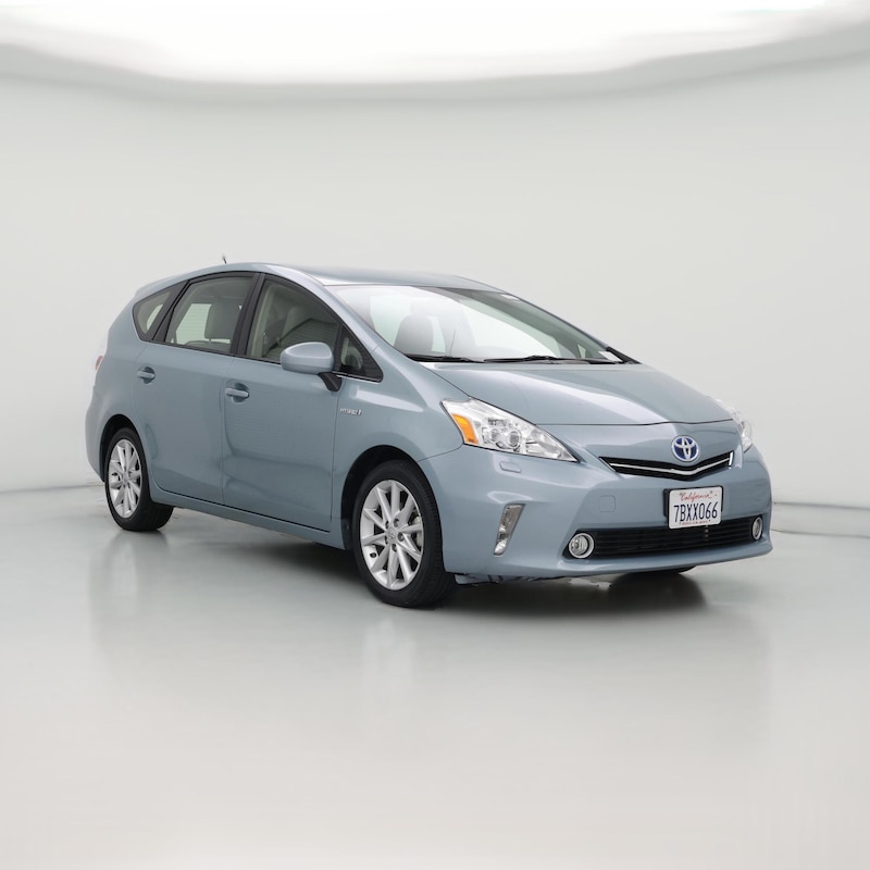 2014 Toyota Prius v Five