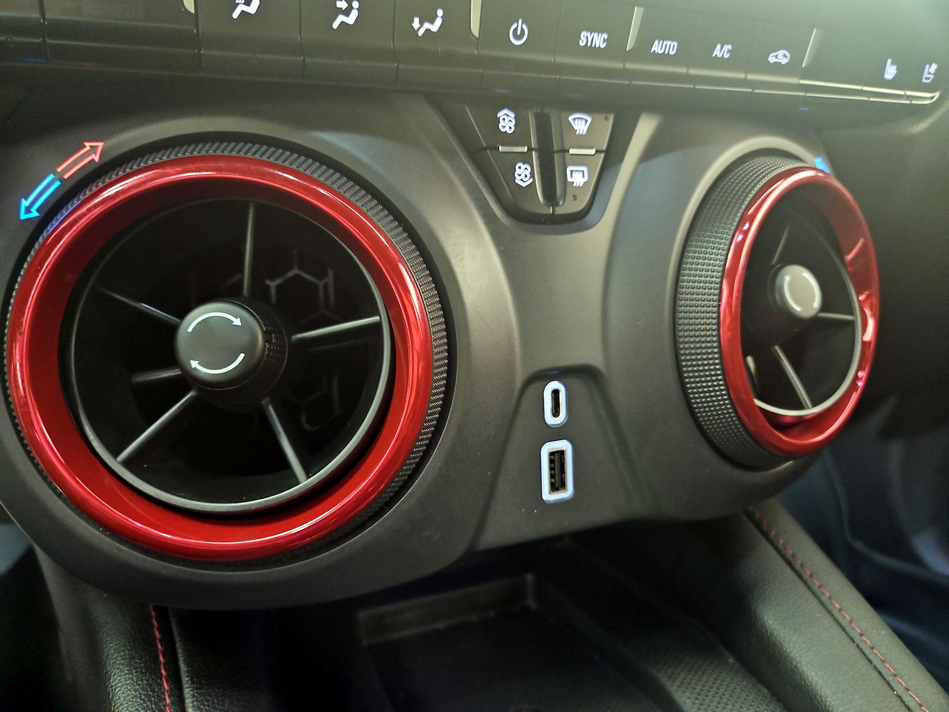 Thumbnail: 2021 Chevrolet Blazer - 18