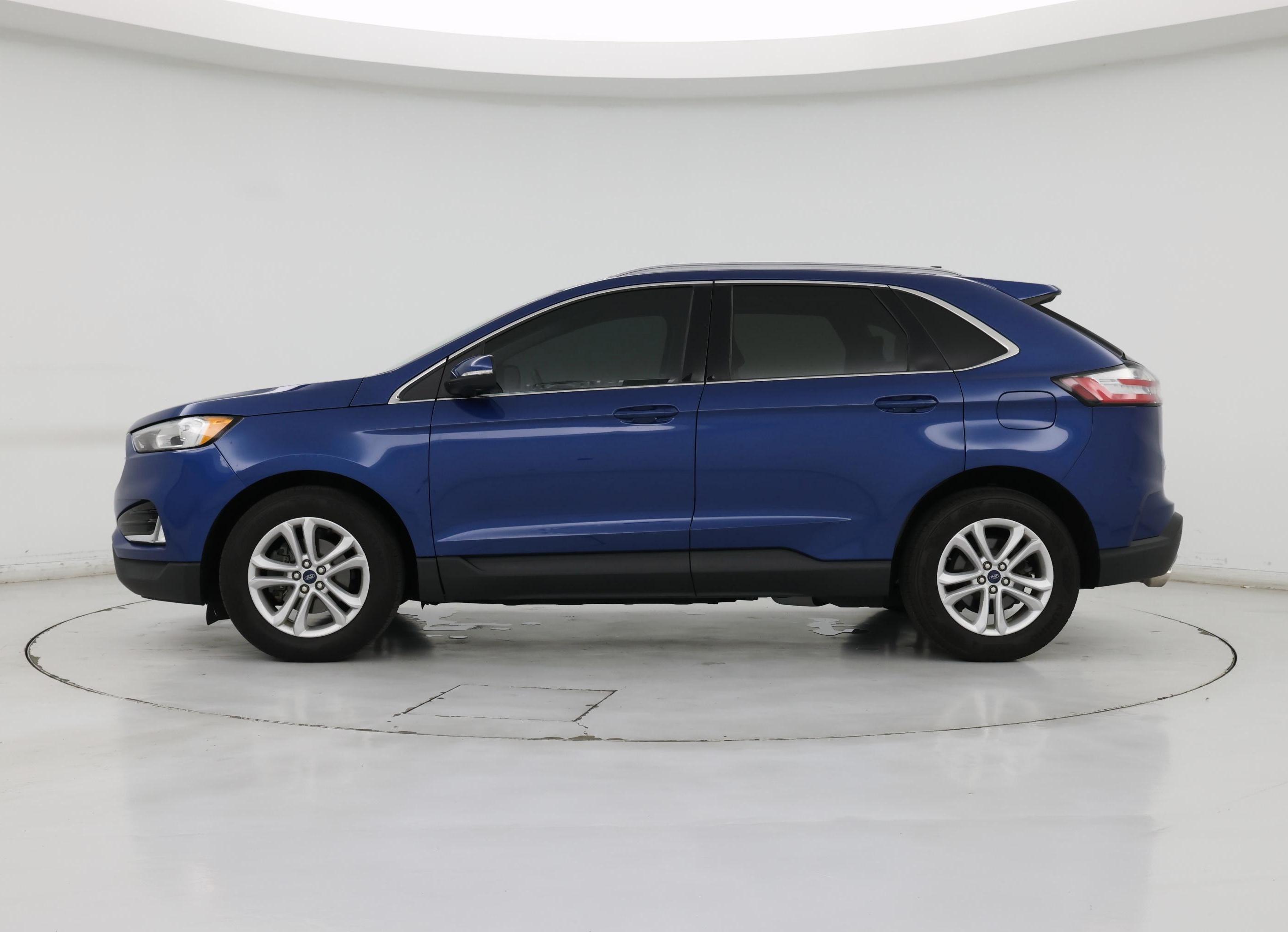 Thumbnail: 2020 Ford Edge - 3