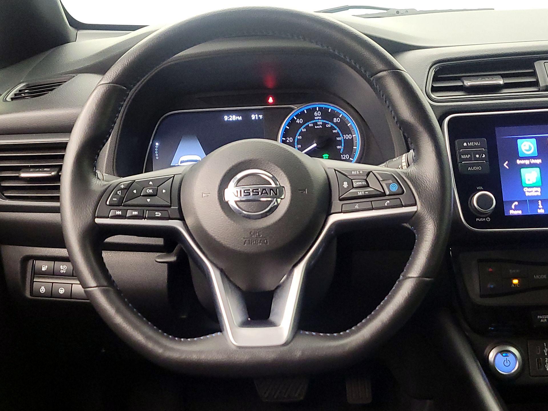 Thumbnail: 2022 Nissan Leaf - 10